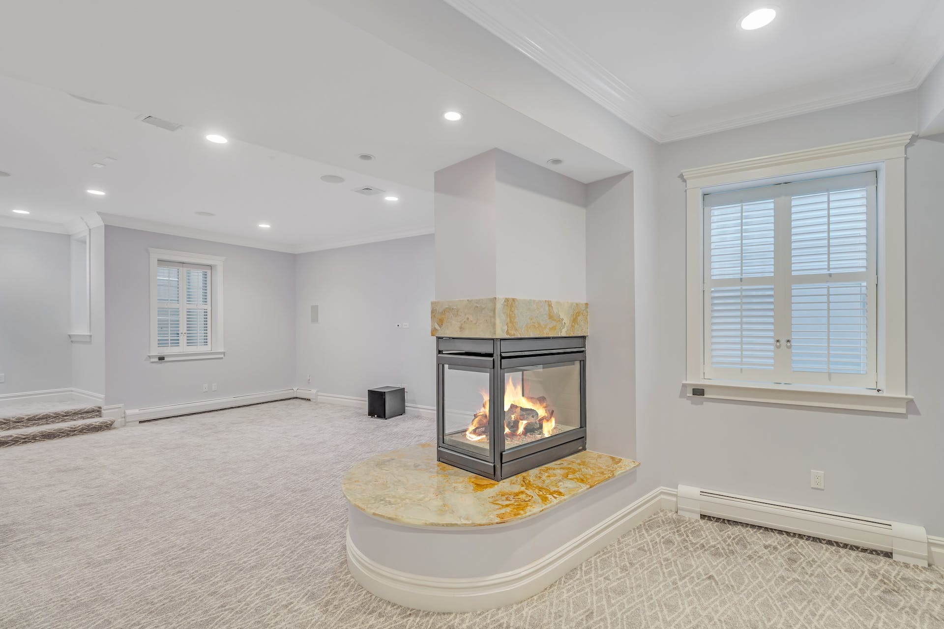 10 Myrtle Avenue 