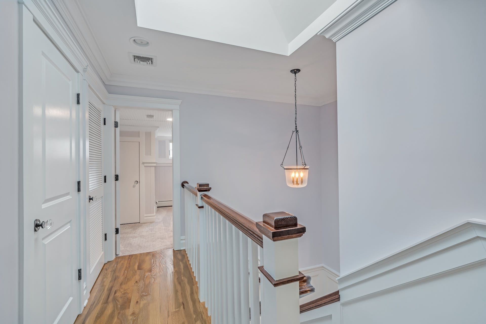 10 Myrtle Avenue 