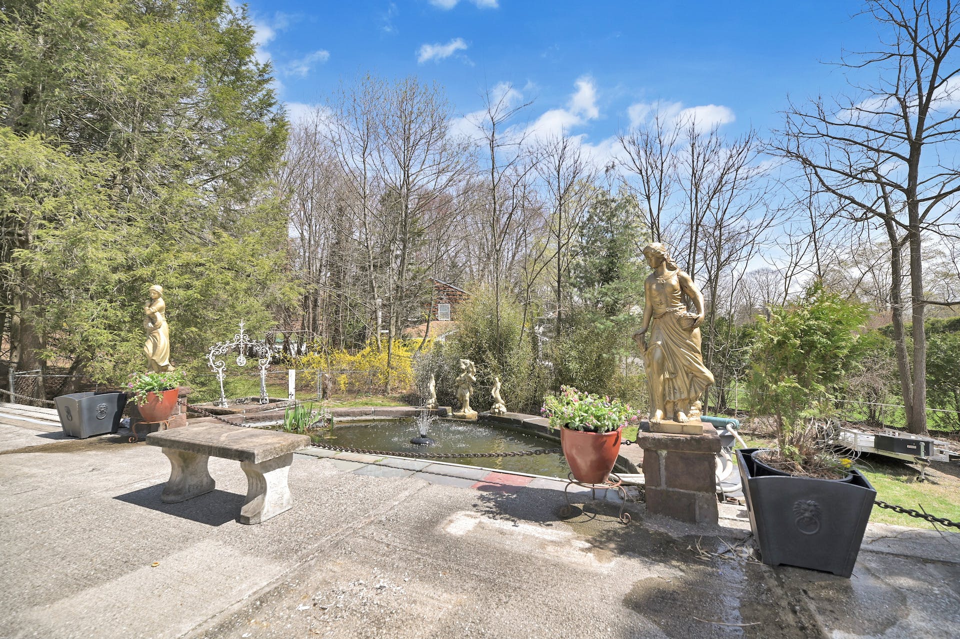 88 Vreeland Avenue 