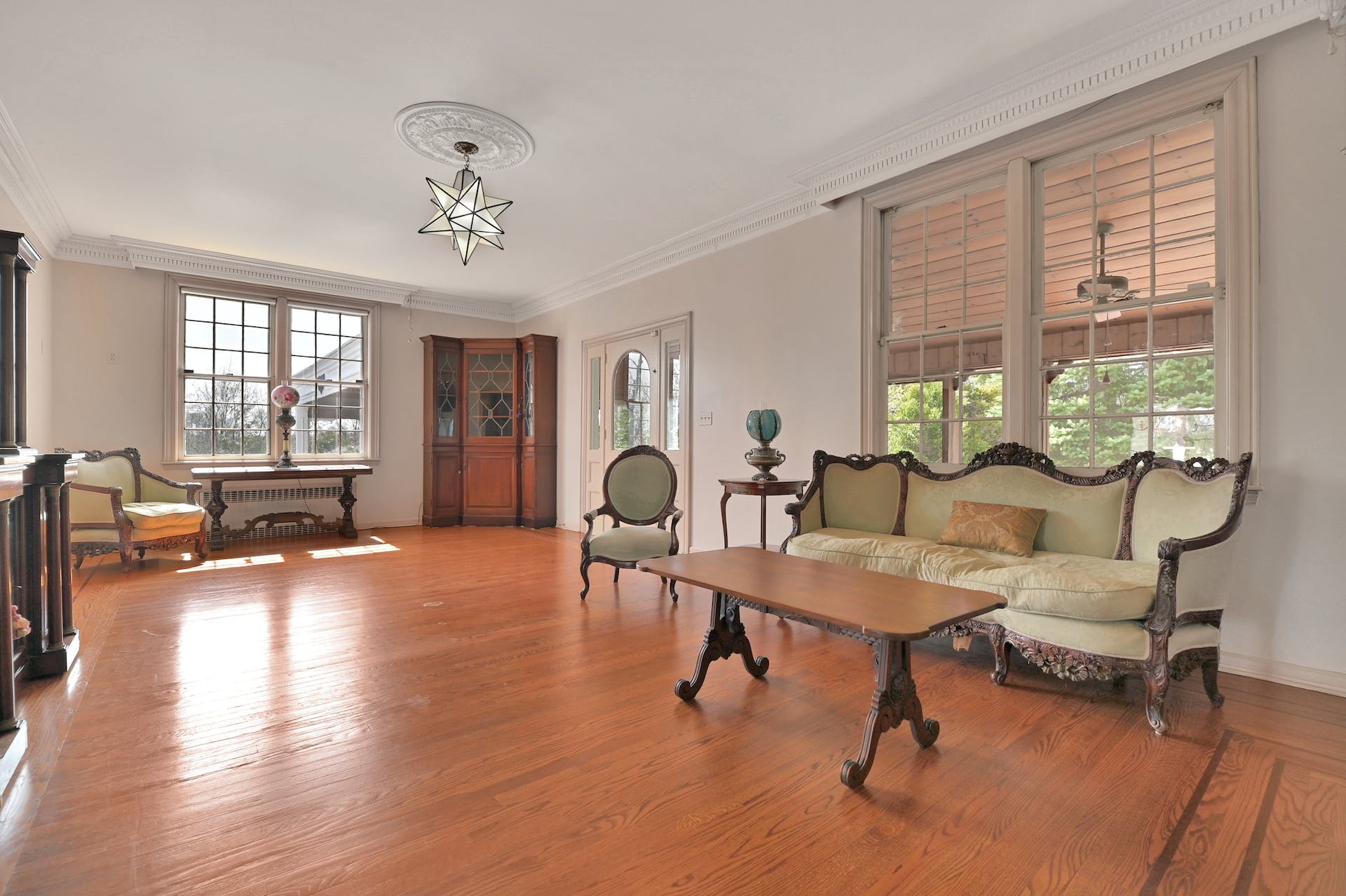 88 Vreeland Avenue 