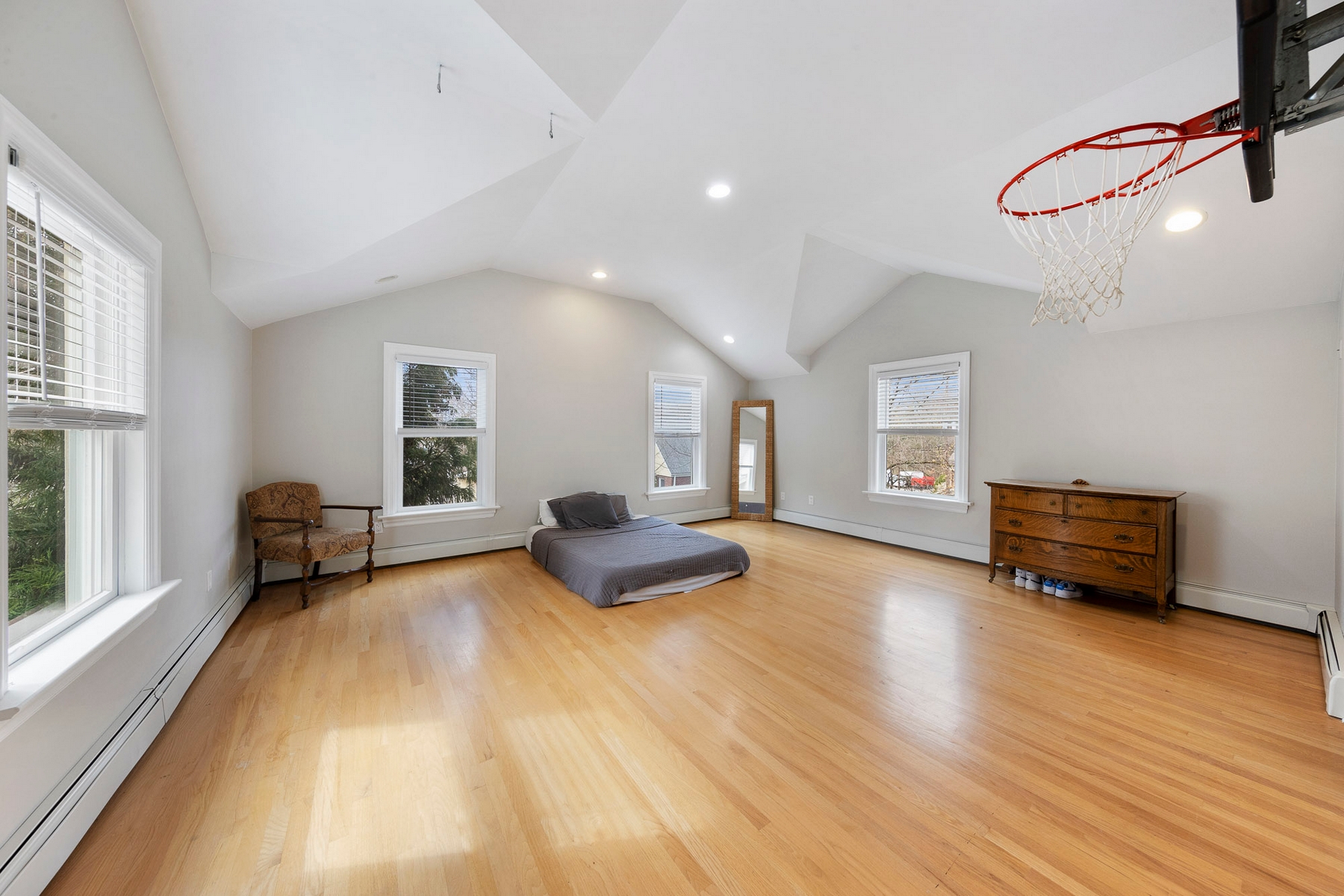 155 Dwight Avenue 