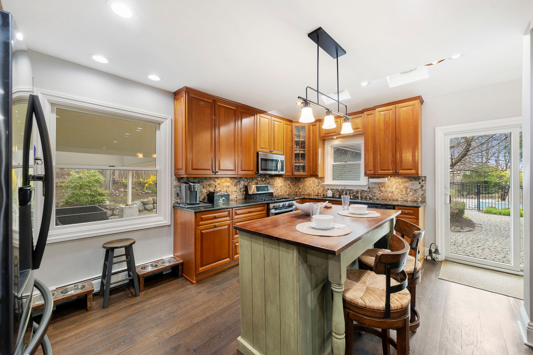 155 Dwight Avenue 