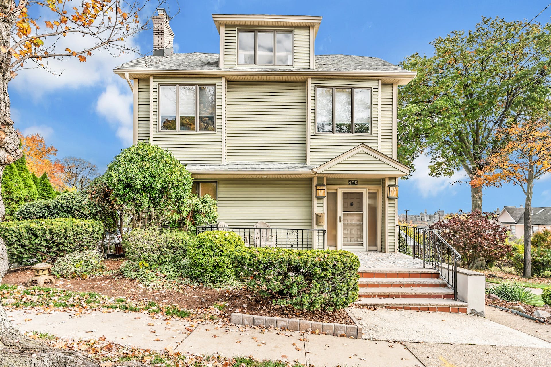 408 Oncrest Terrace 