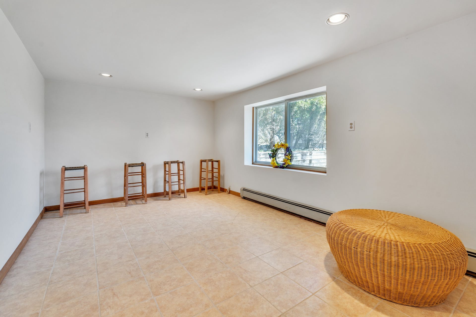 409 West Avenue 