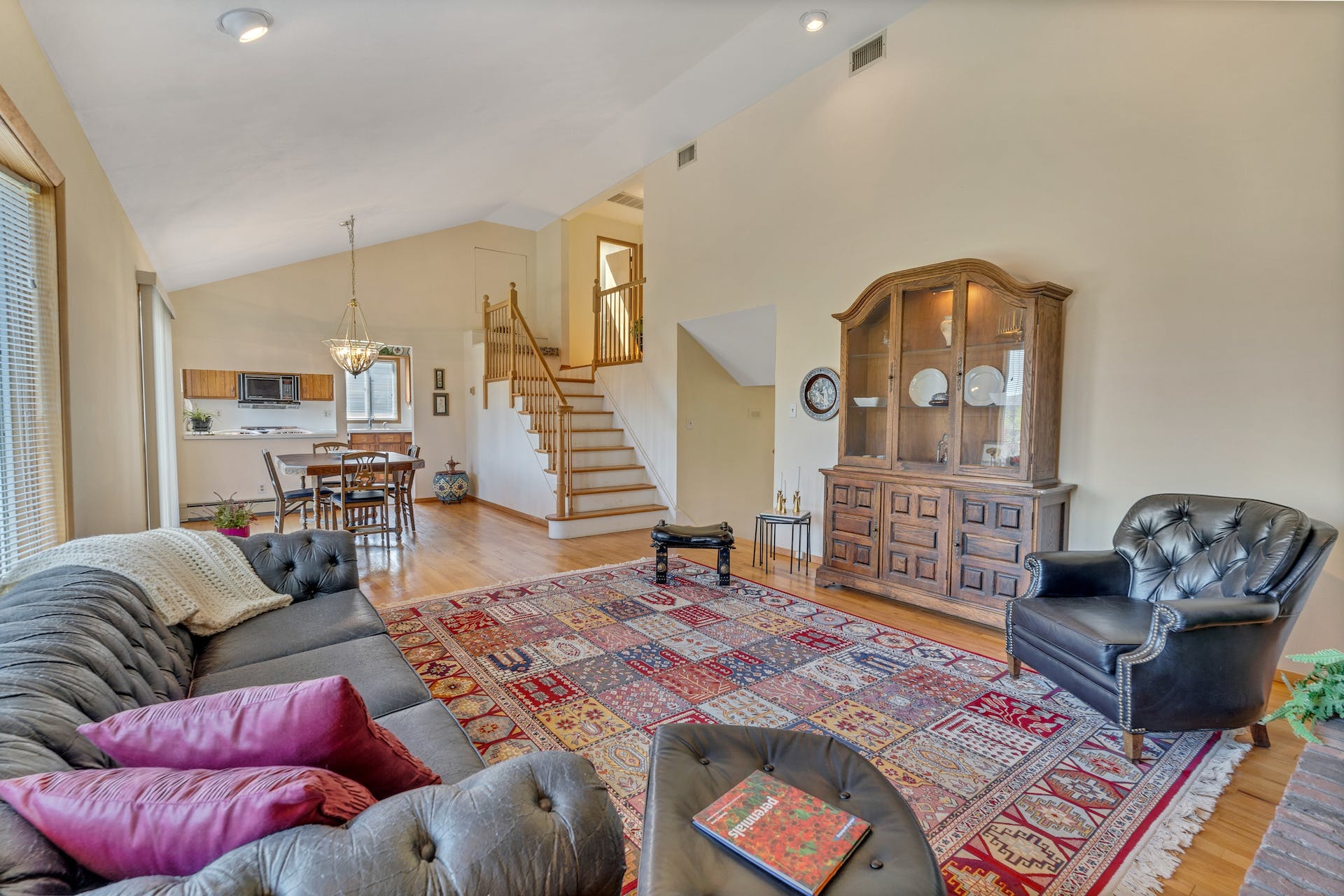 409 West Avenue 