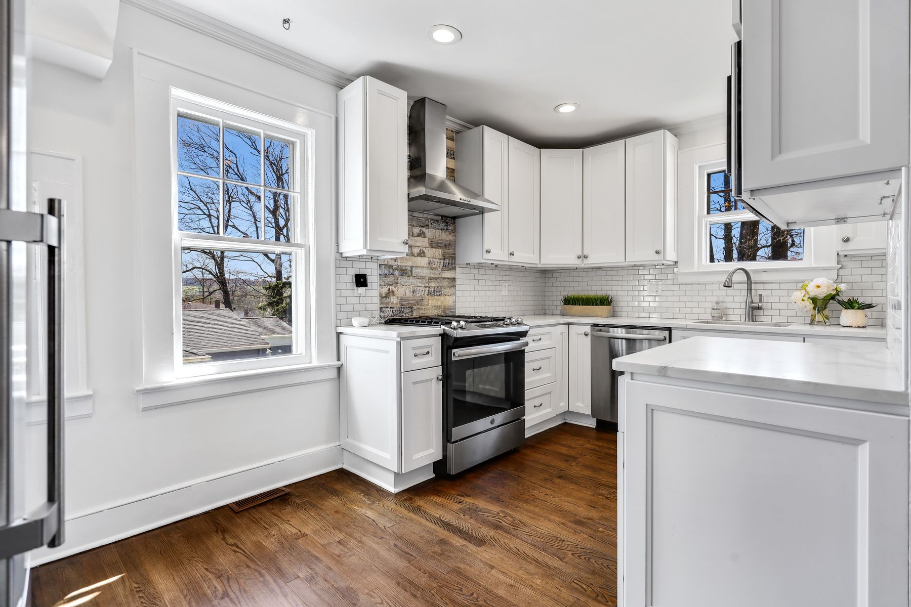 77 Hillside Avenue 