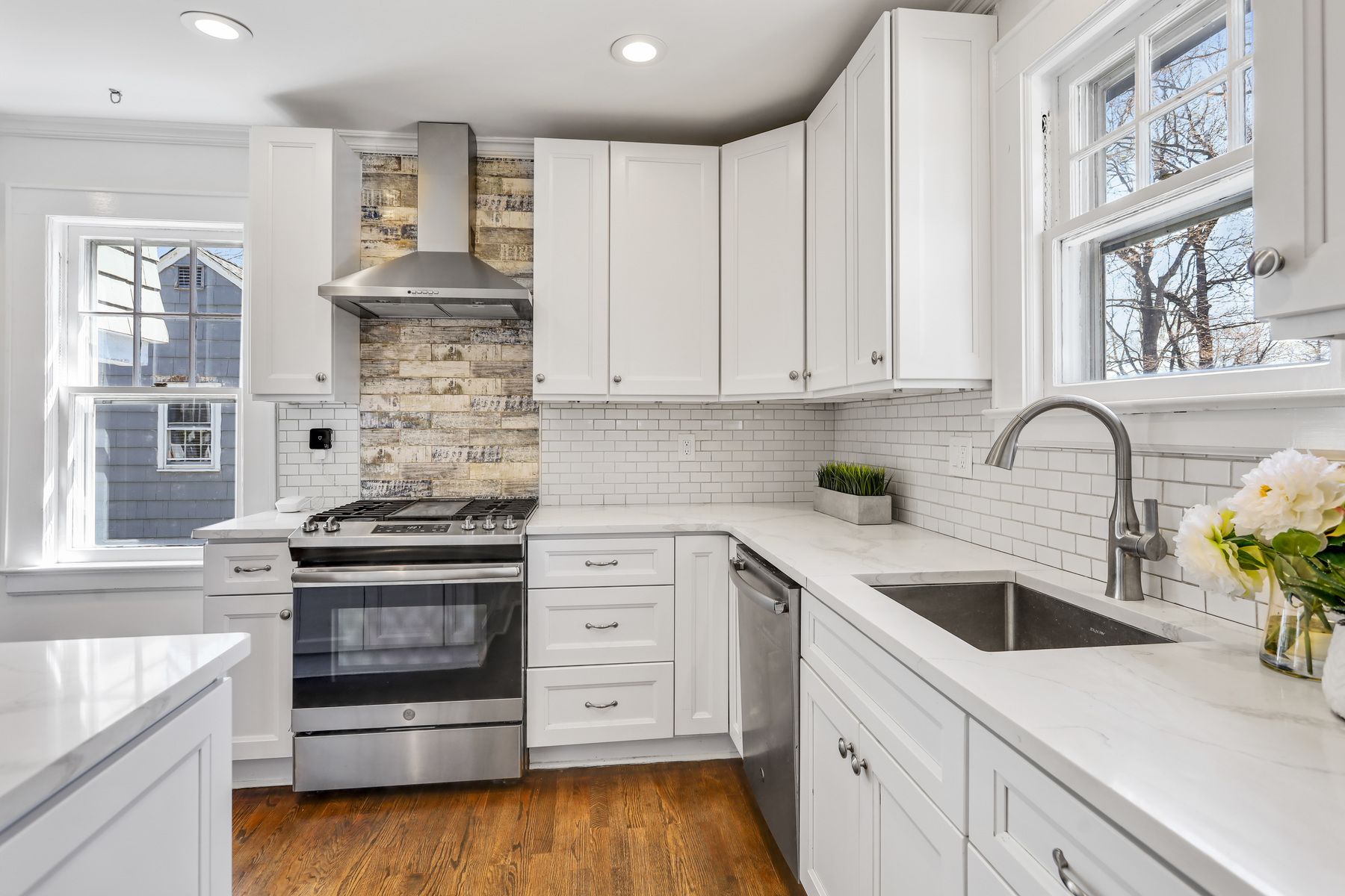 77 Hillside Avenue 