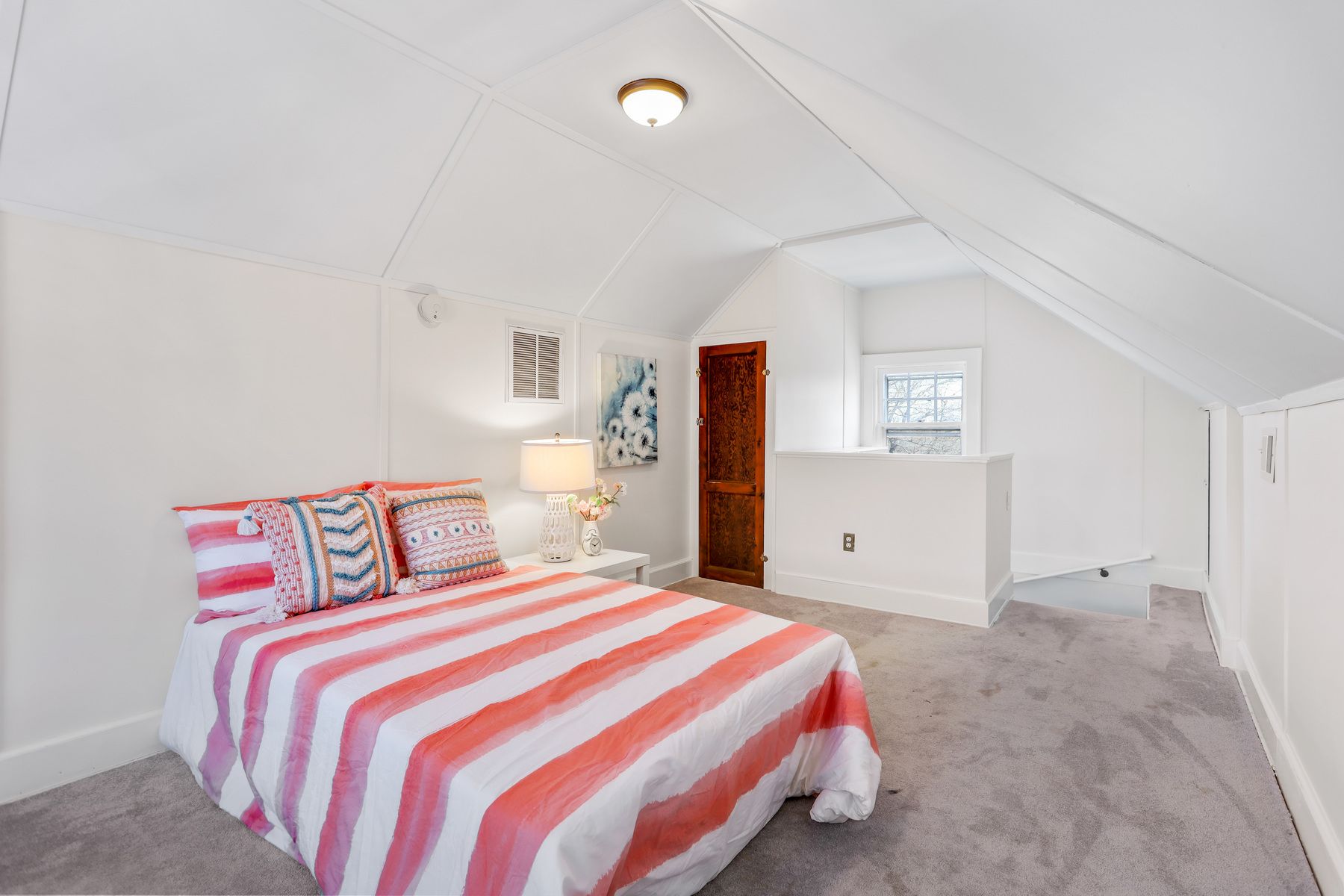 77 Hillside Avenue 