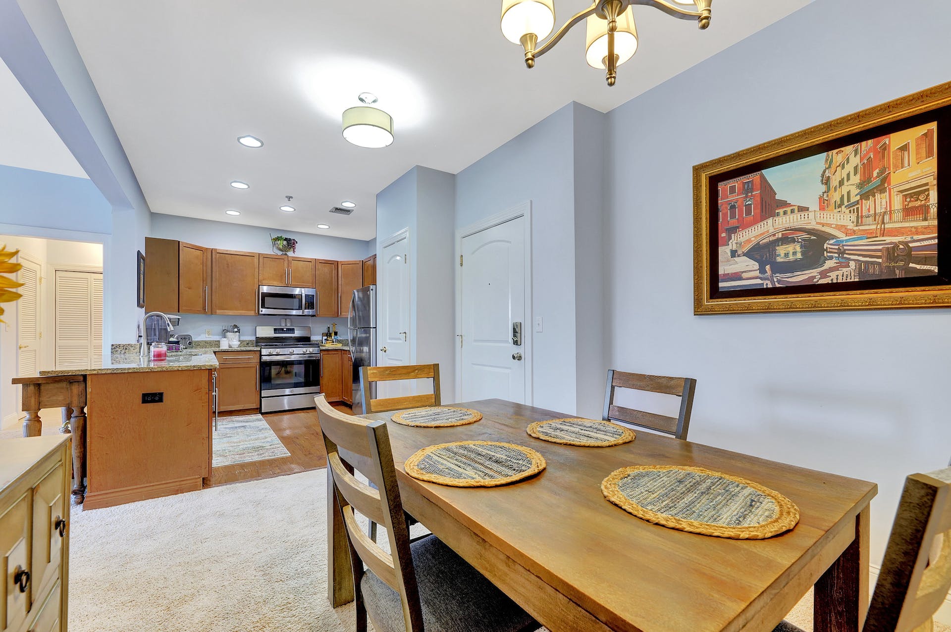 2214 Windsor Park Court 