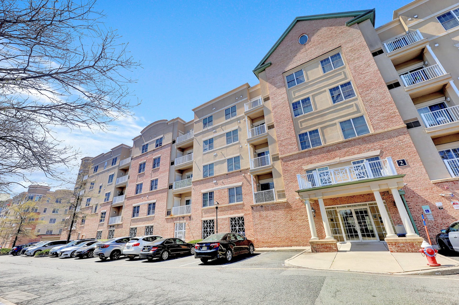 2214 Windsor Park Court 