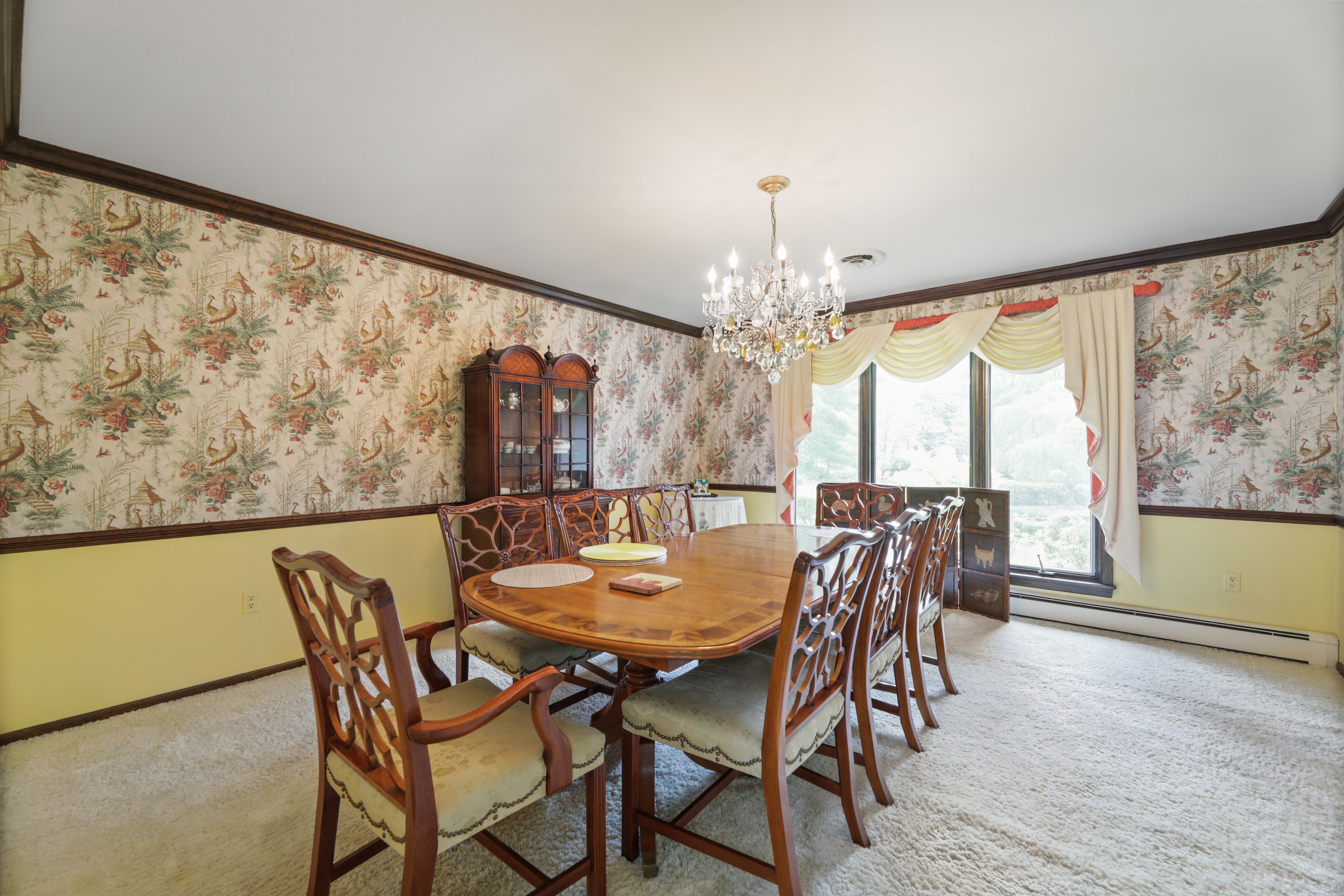 11 Deertrail Road 