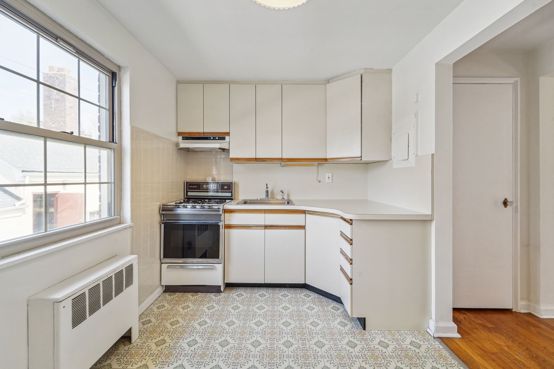 1255 Anderson Avenue, #11 
