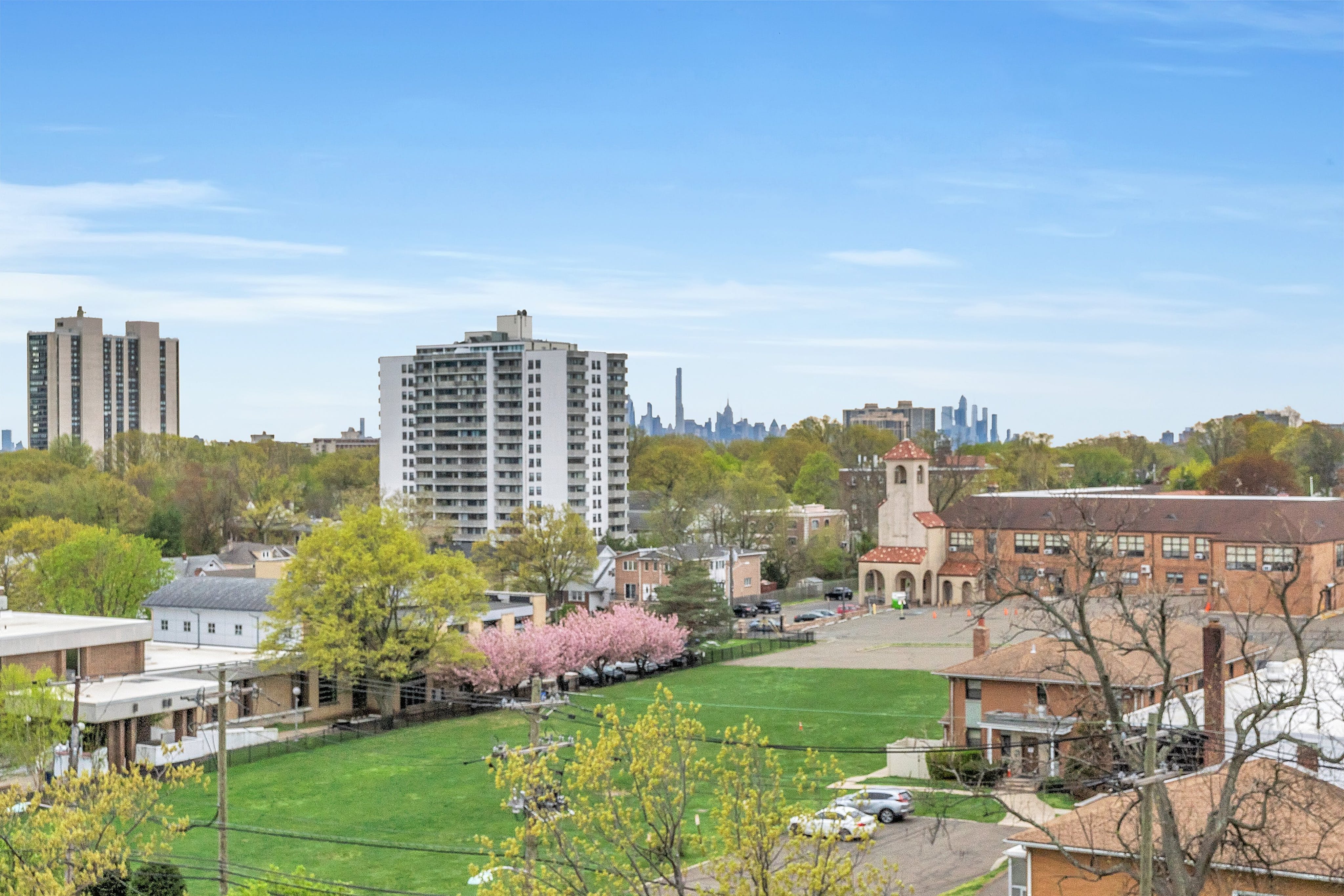 2000 Linwood Avenue Unit# 8W