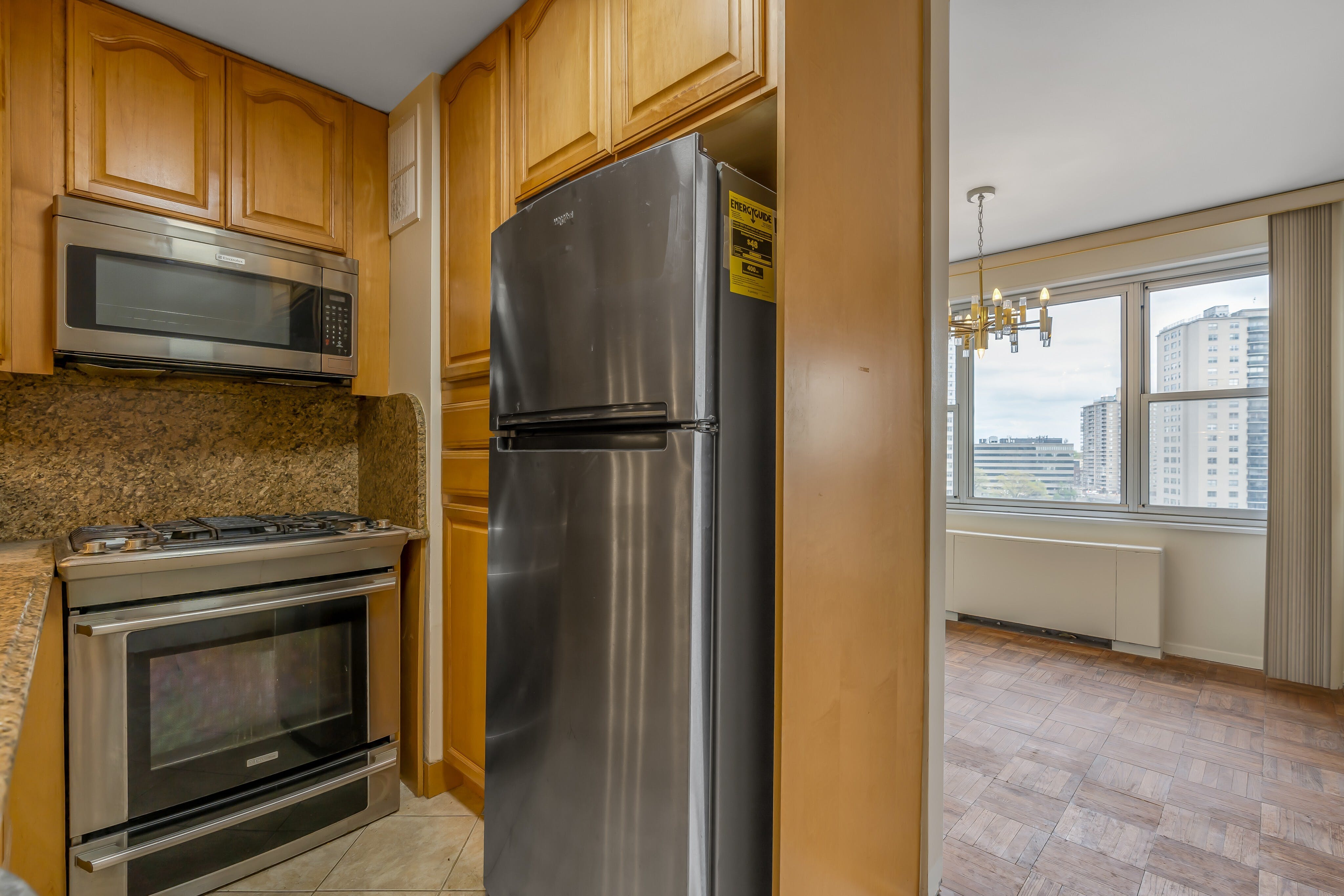 2000 Linwood Avenue Unit# 9U