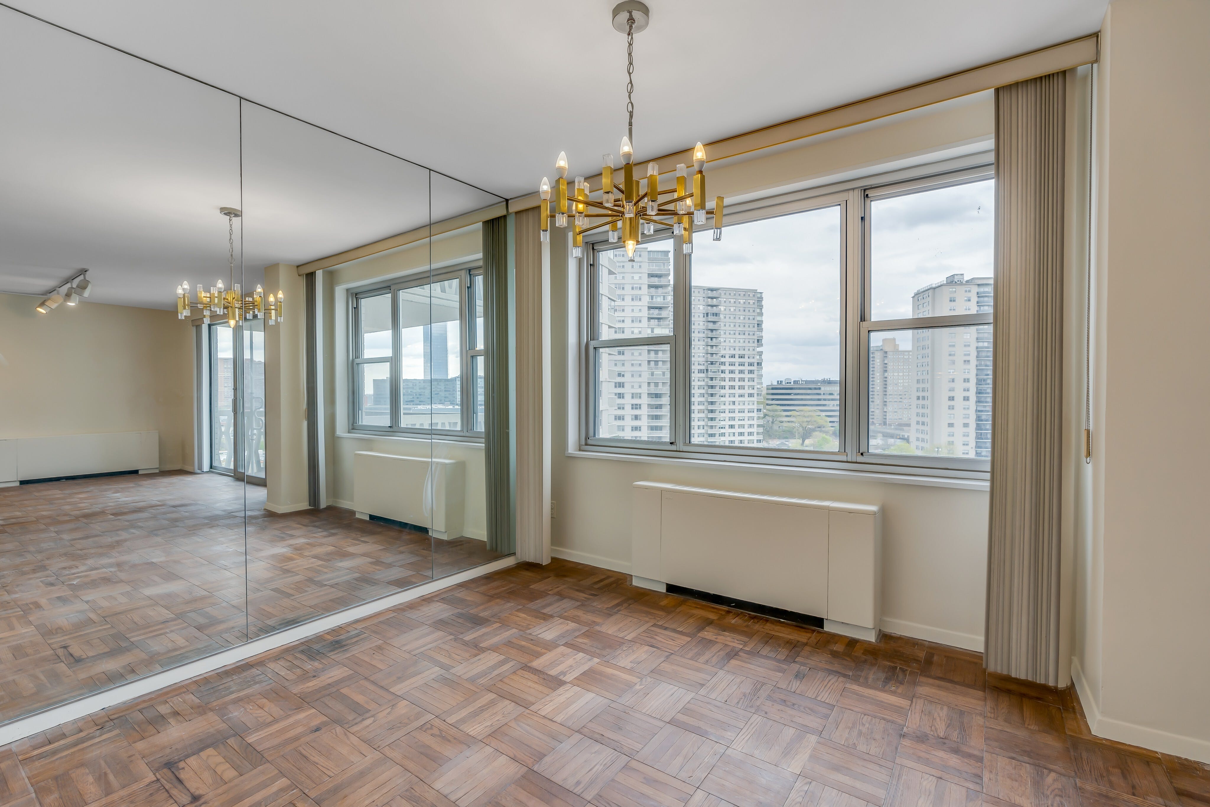 2000 Linwood Avenue Unit# 9U