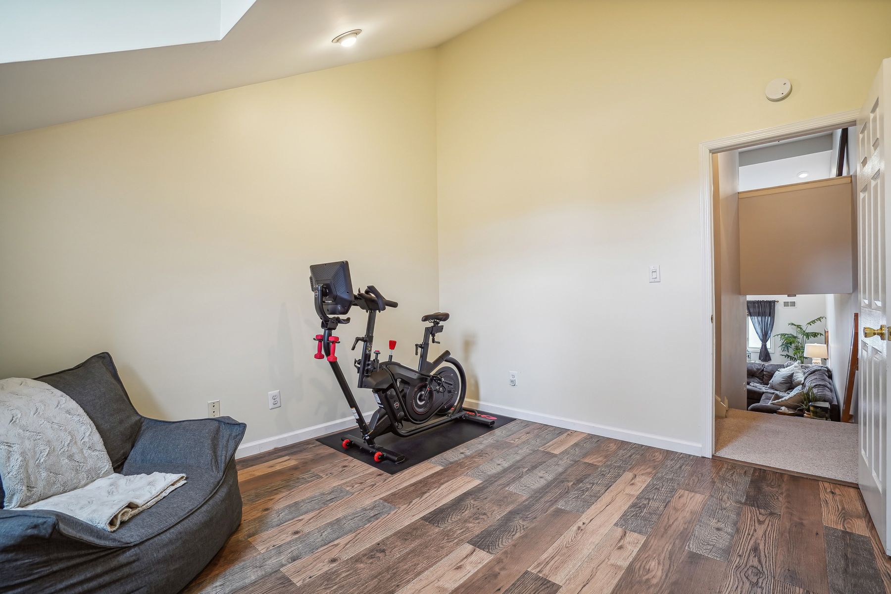 10 Bayowski Road, #10 