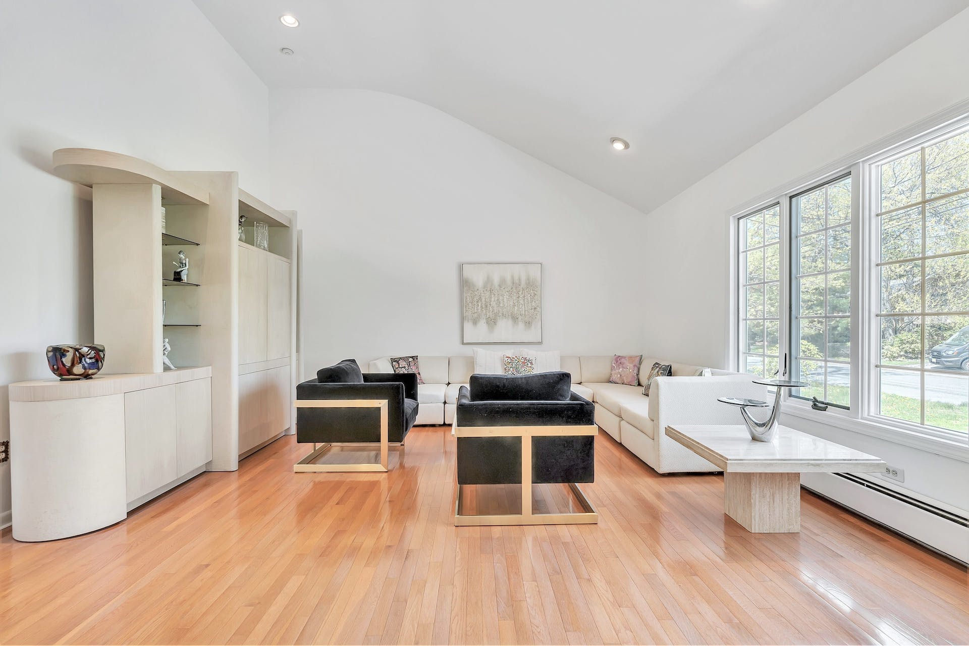 16 Allison Drive