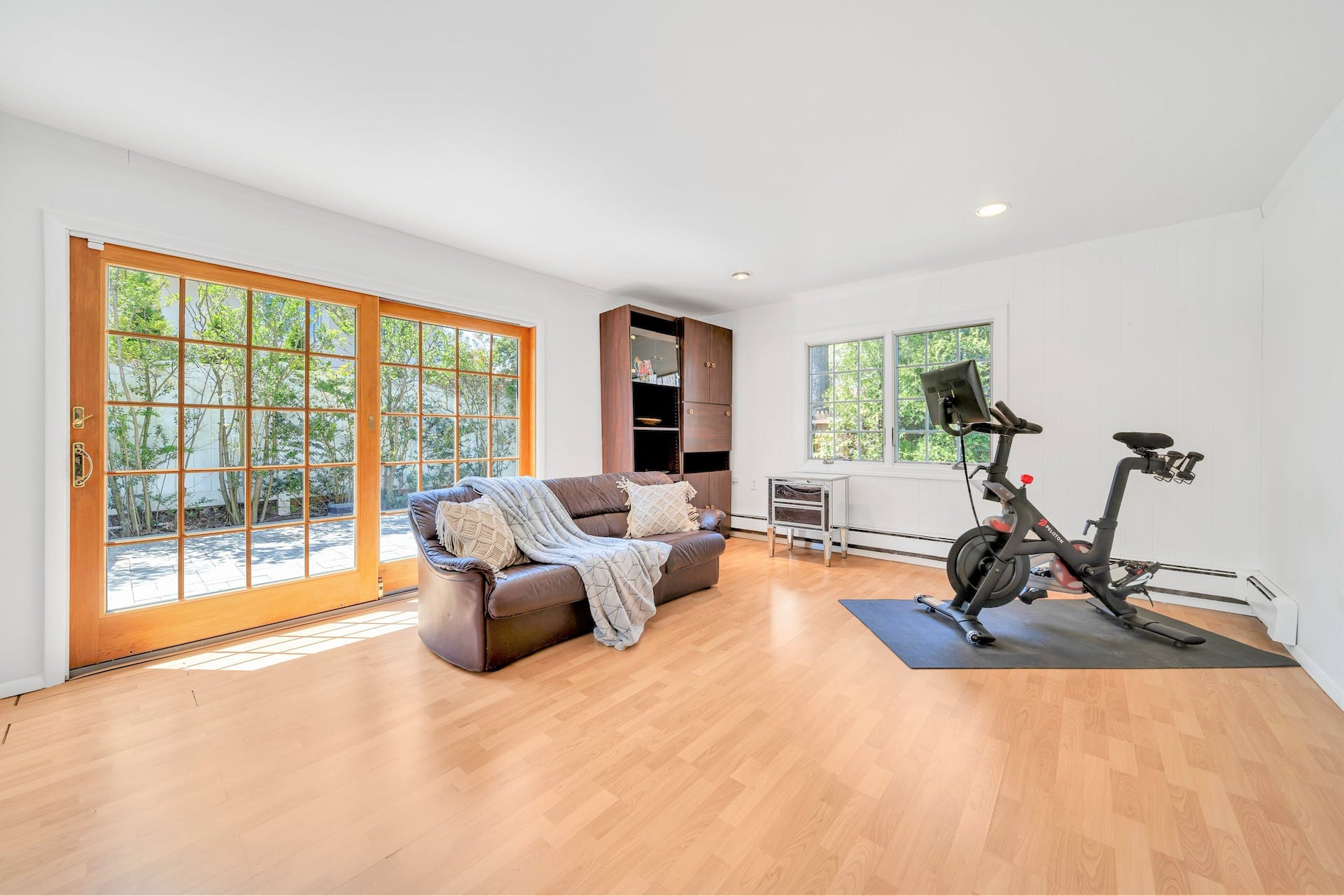 16 Allison Drive