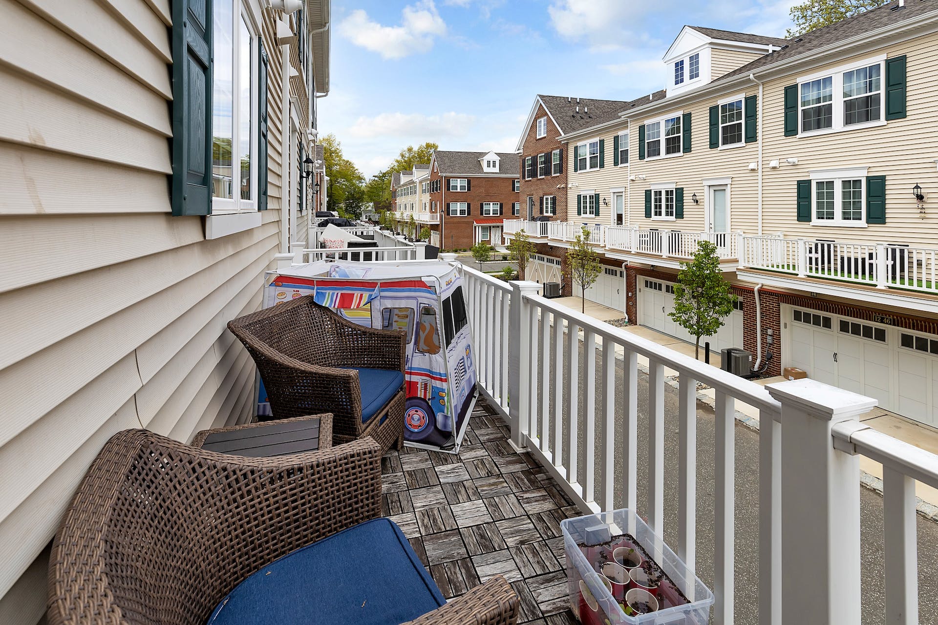 42 Litchfield Lane, #505E 