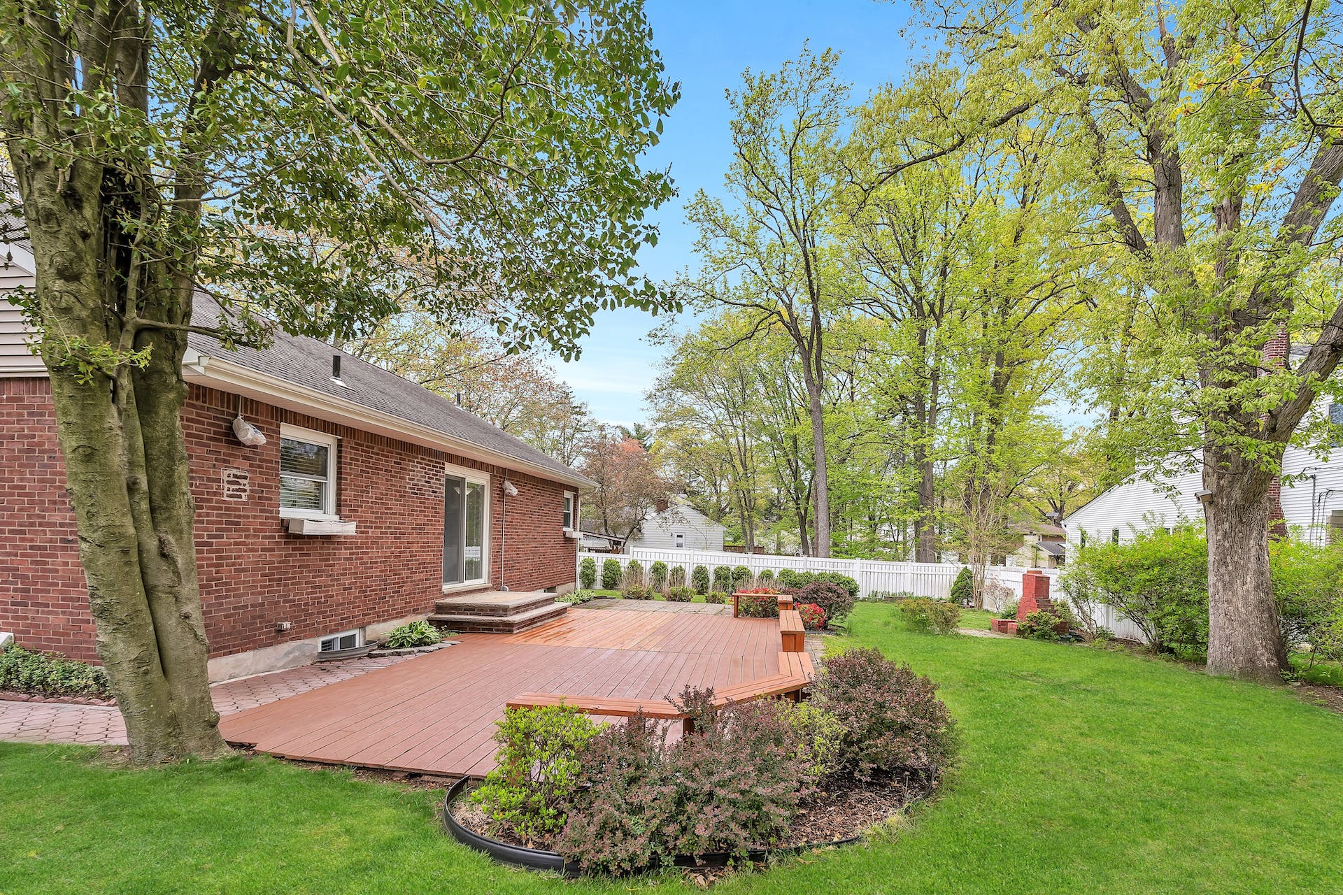 293 Riveredge Road 
