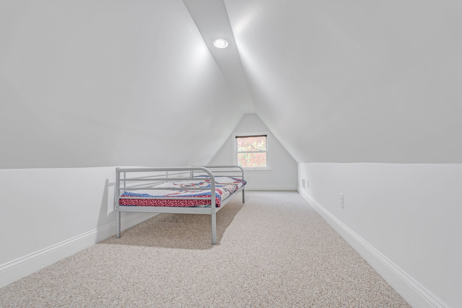 293 Riveredge Road 