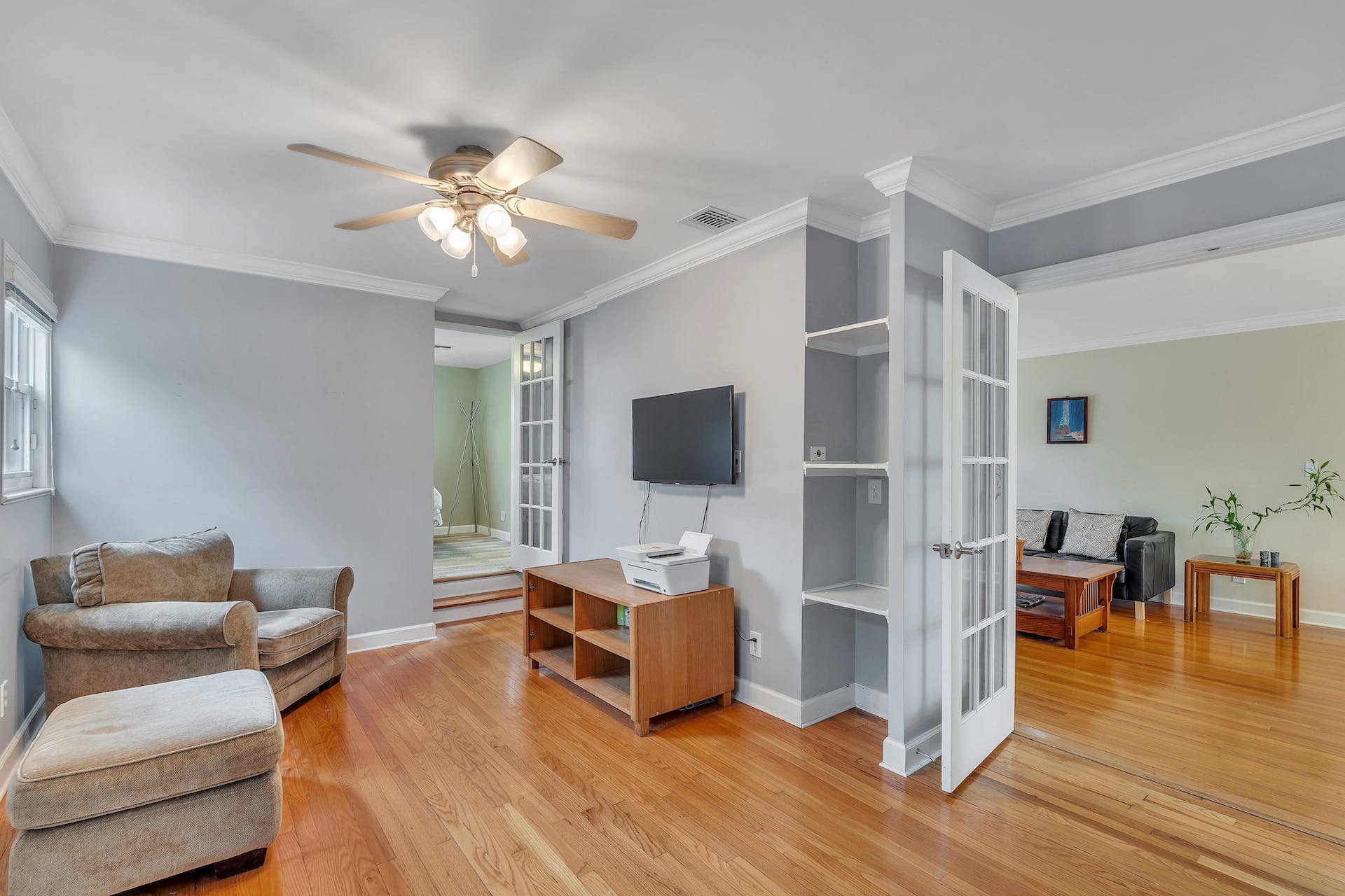 293 Riveredge Road 