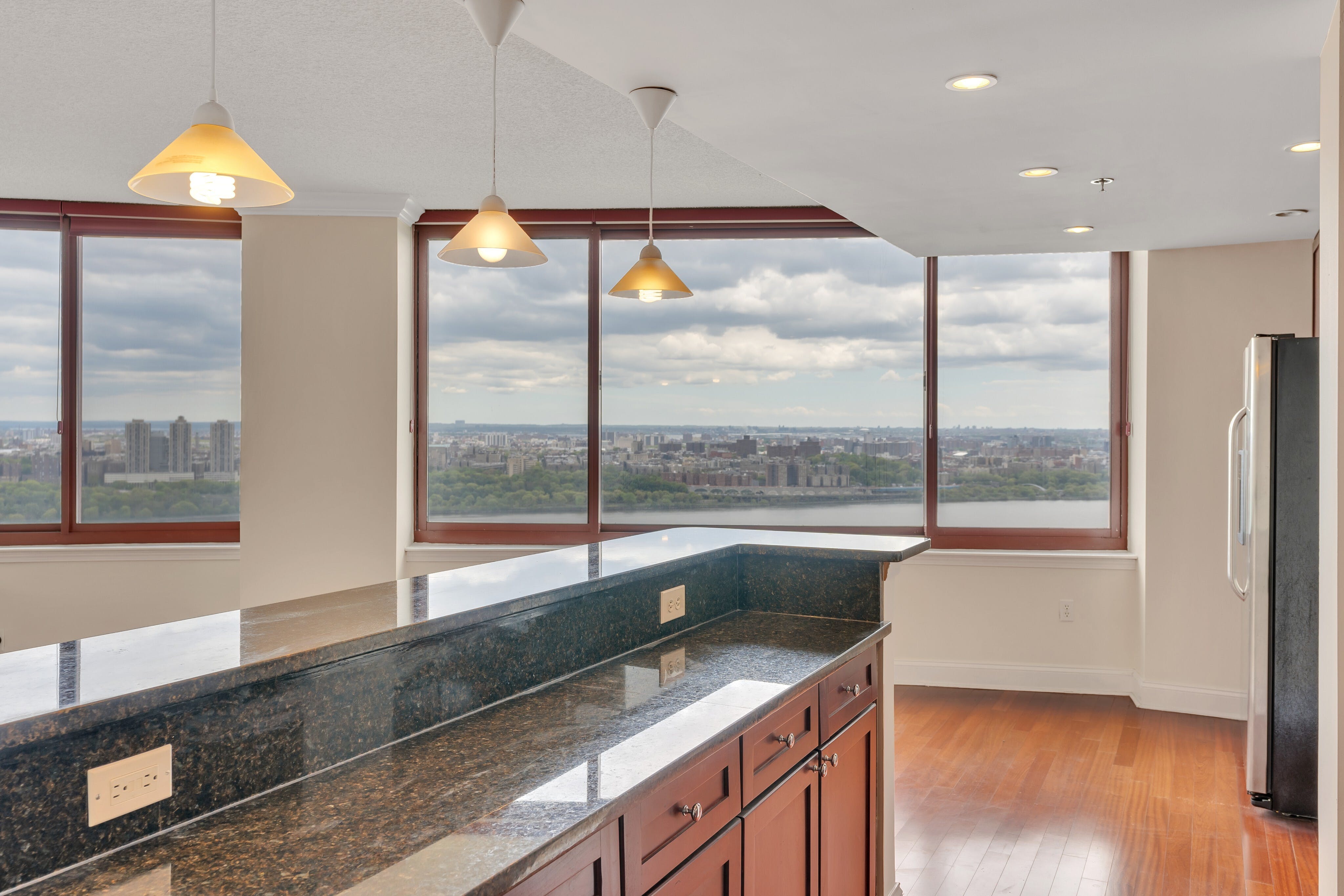 100 Old Palisade Road Unit# 3505