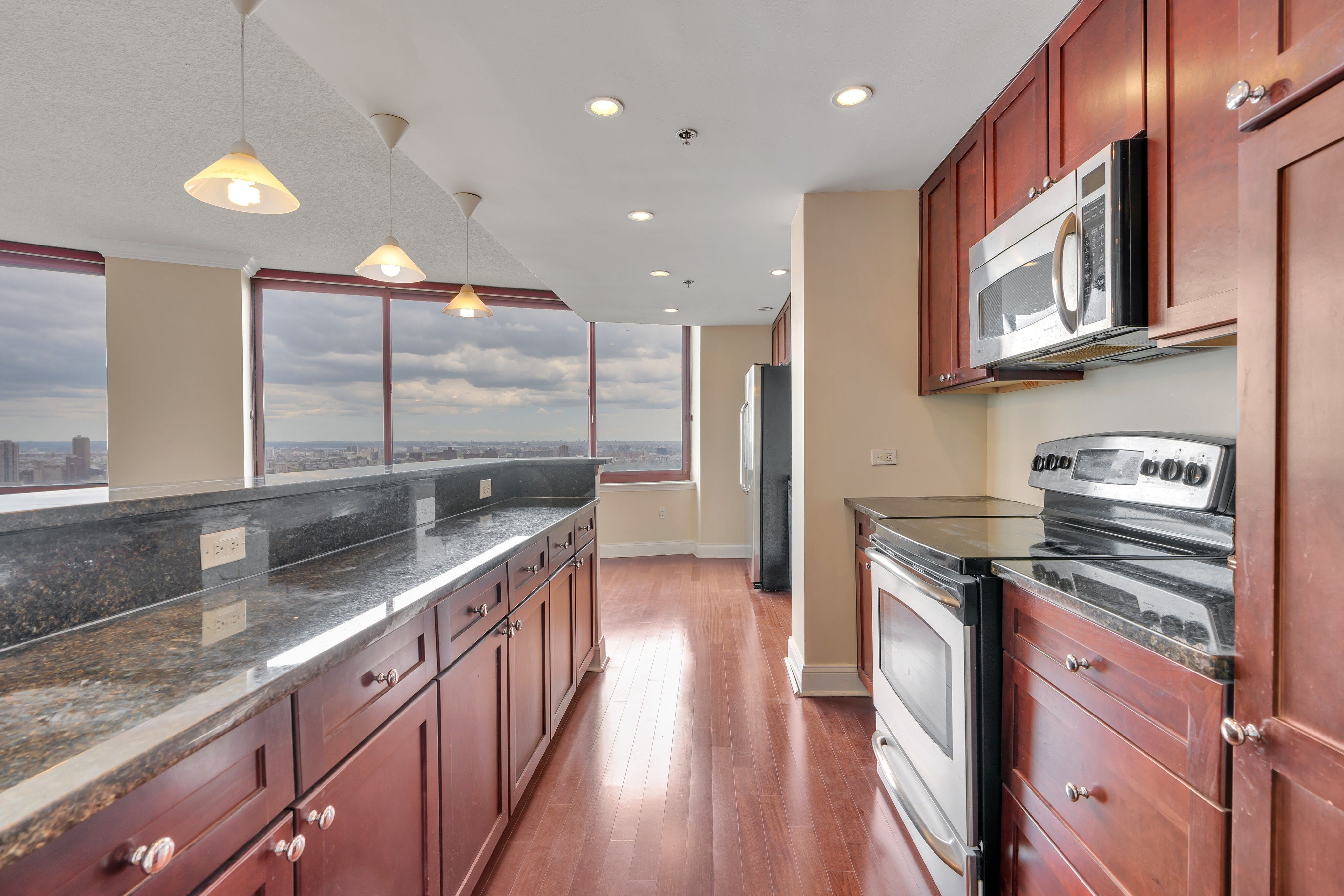 100 Old Palisade Road Unit# 3505