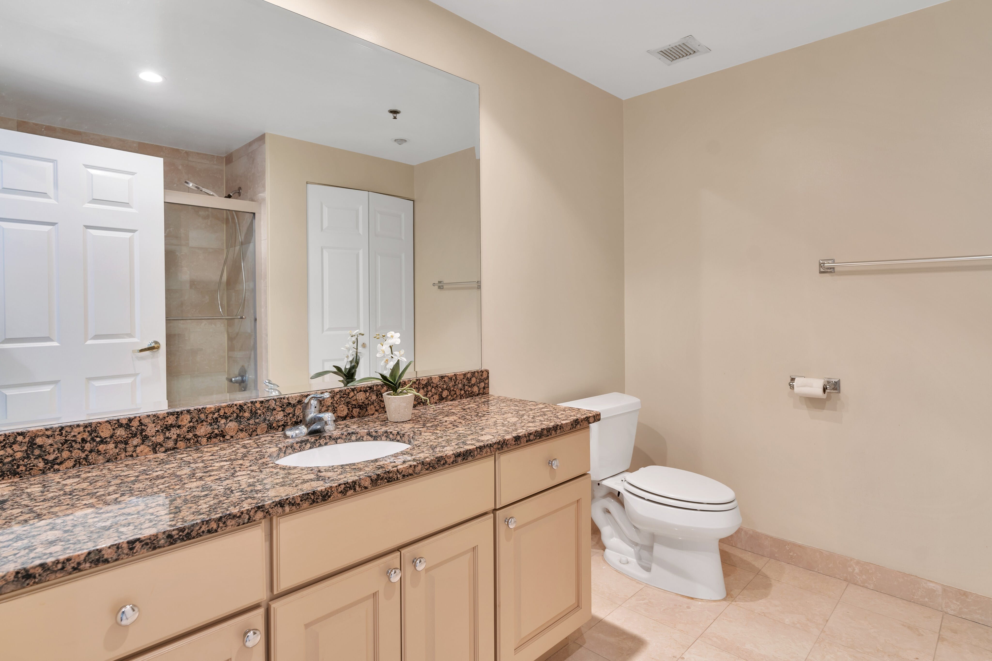 100 Old Palisade Road Unit# 3505