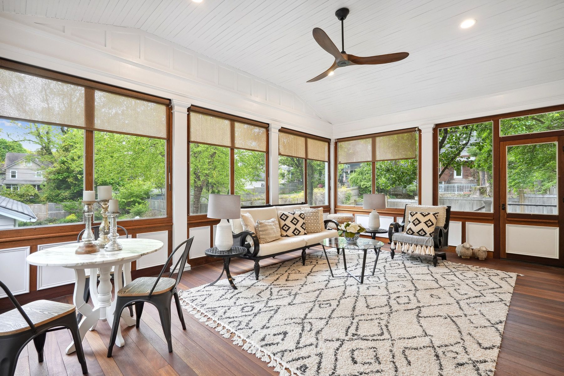 142 Bellevue Ave 