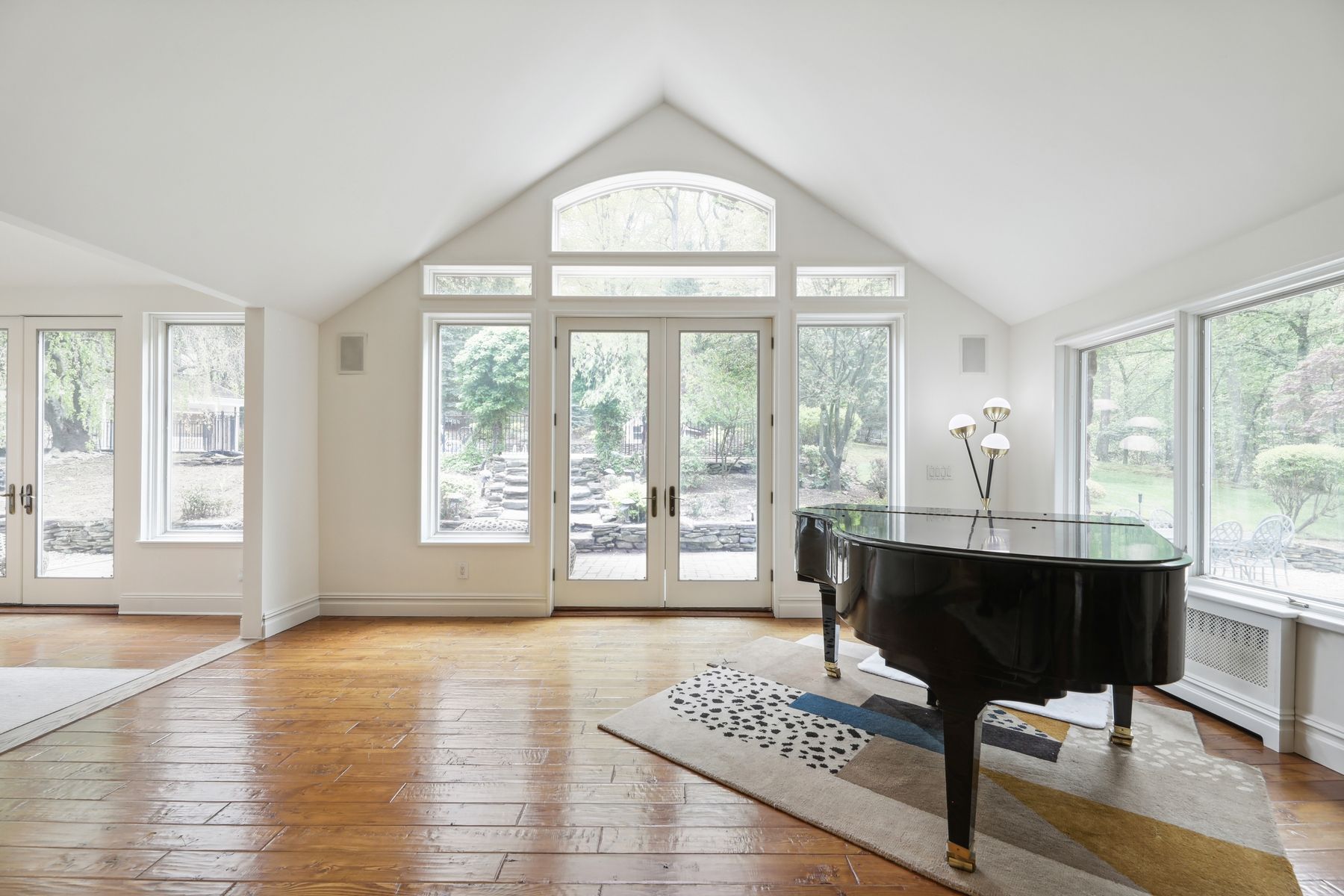 10 Boulder Road 