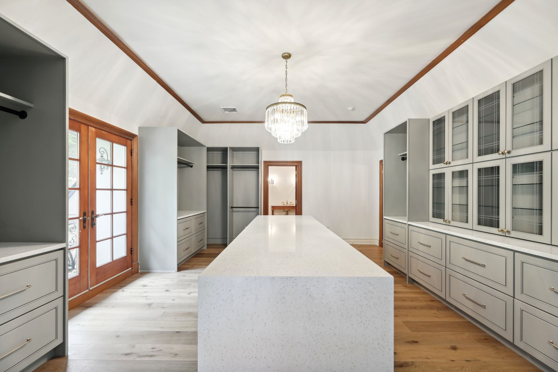 10 Boulder Road 