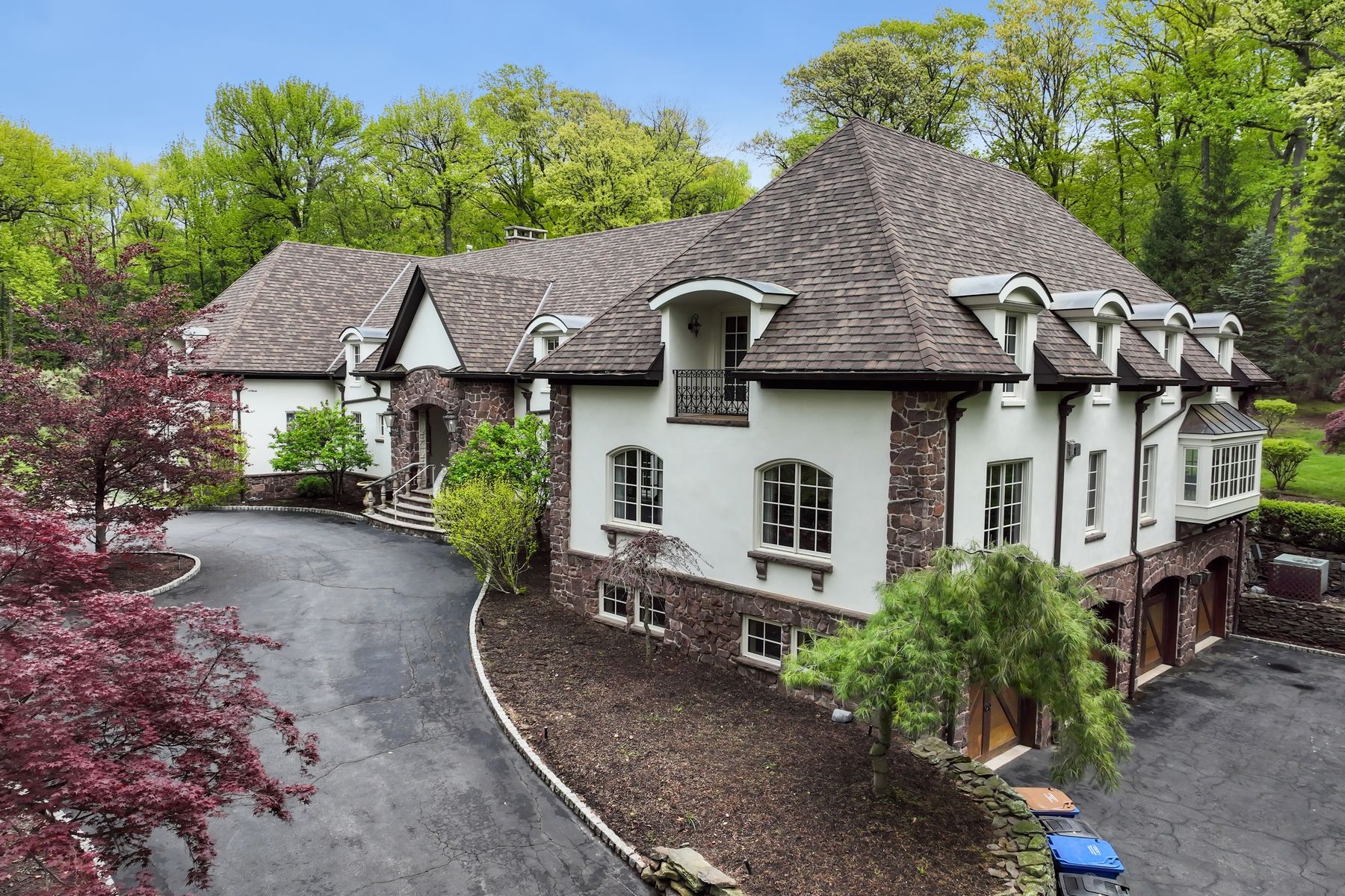 10 Boulder Road 