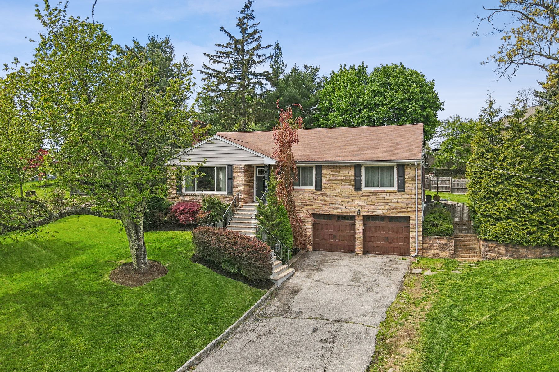 15 Roosevelt Boulevard 
