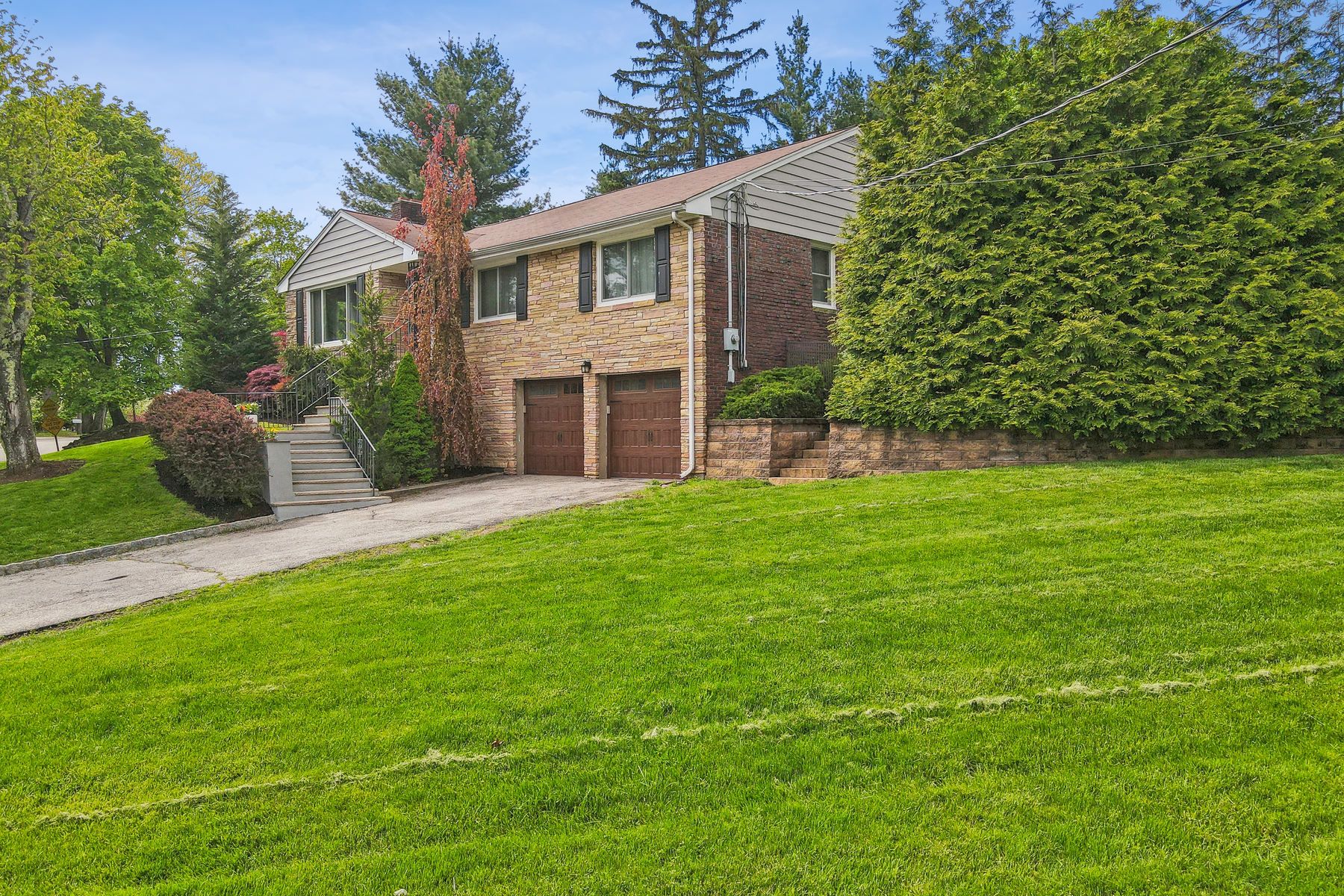 15 Roosevelt Boulevard 
