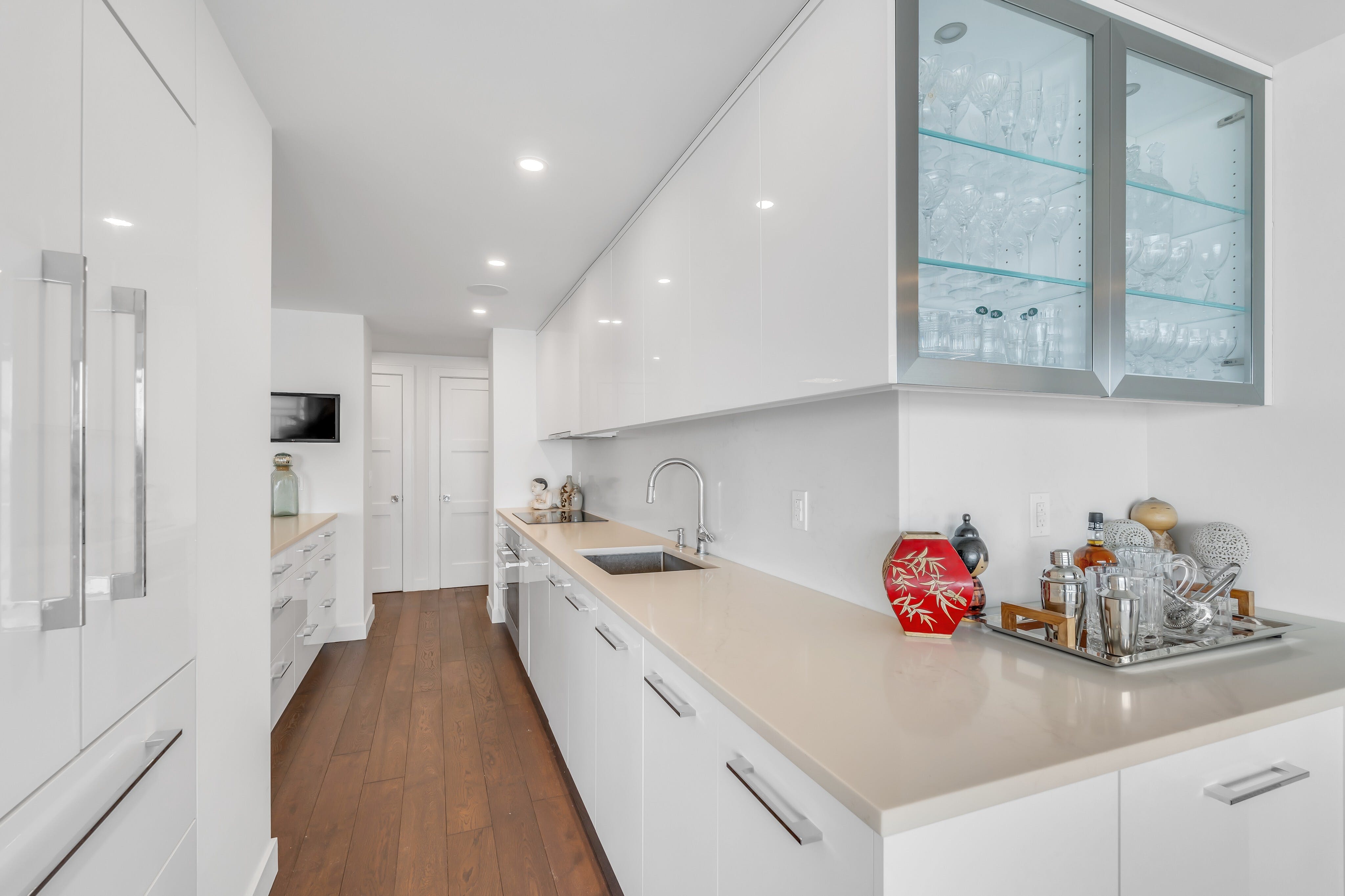 1500 Palisade Avenue Unit# 14E