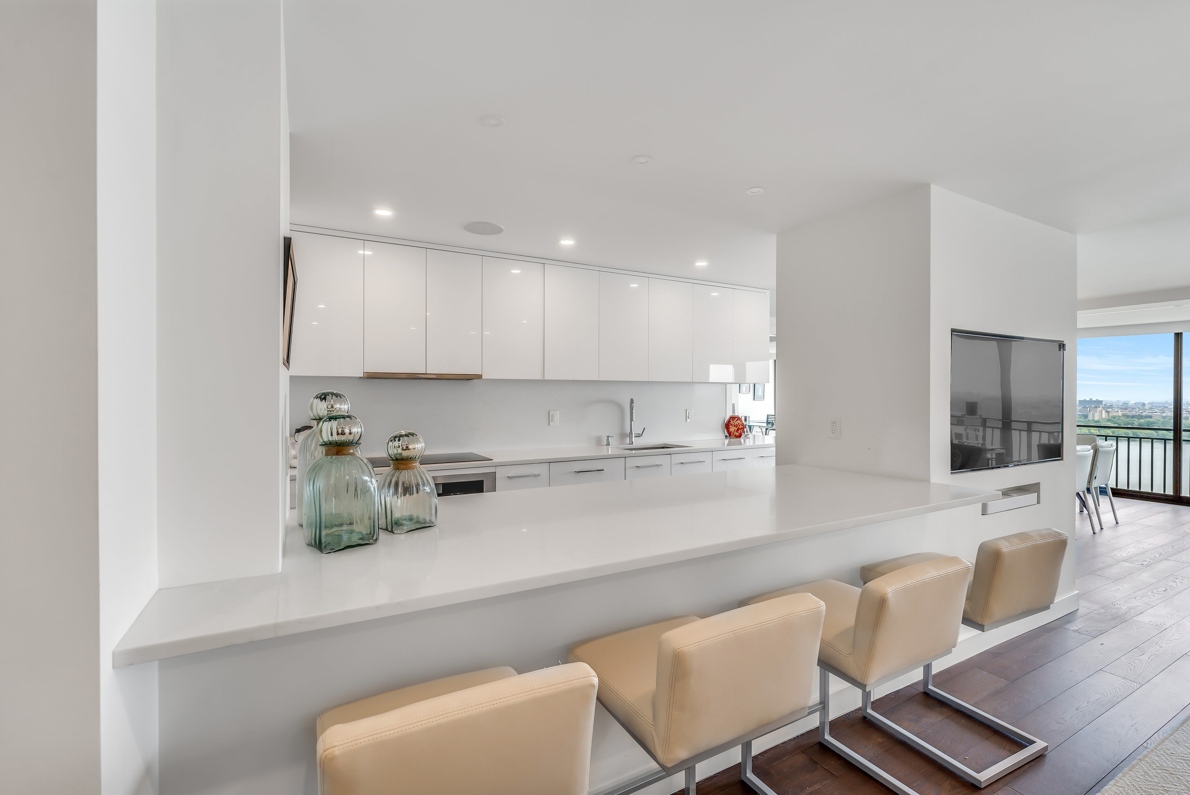 1500 Palisade Avenue Unit# 14E
