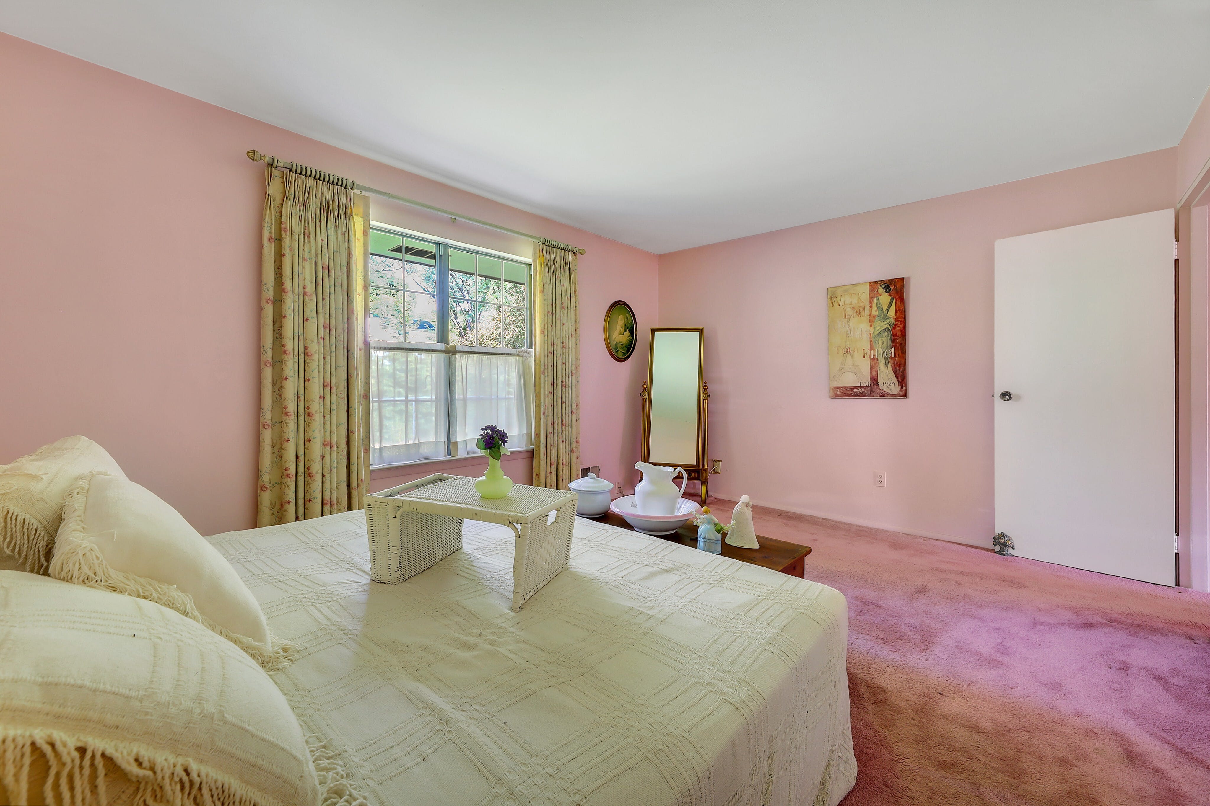27-4 Tamaron Drive 