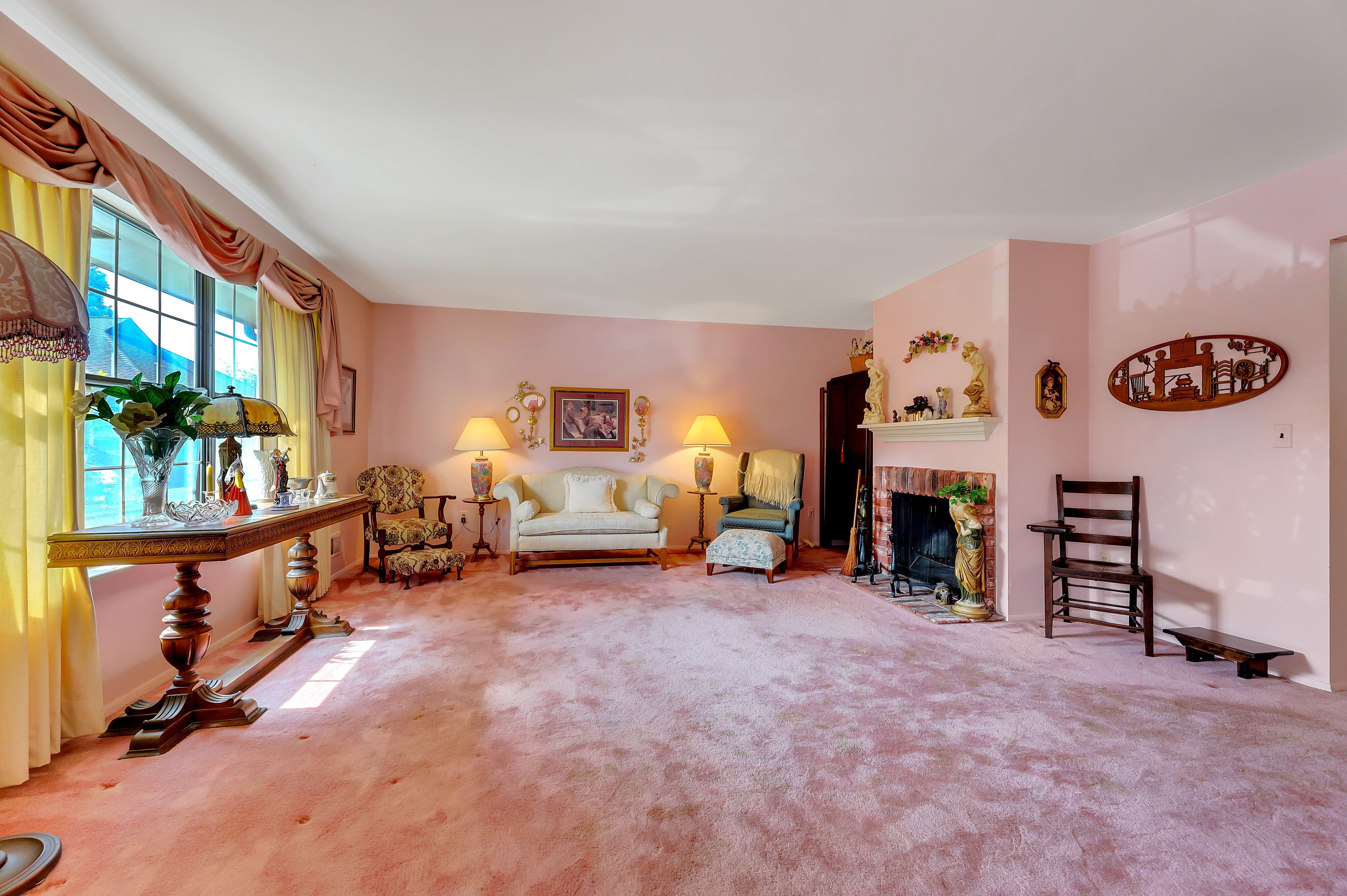 27-4 Tamaron Drive 