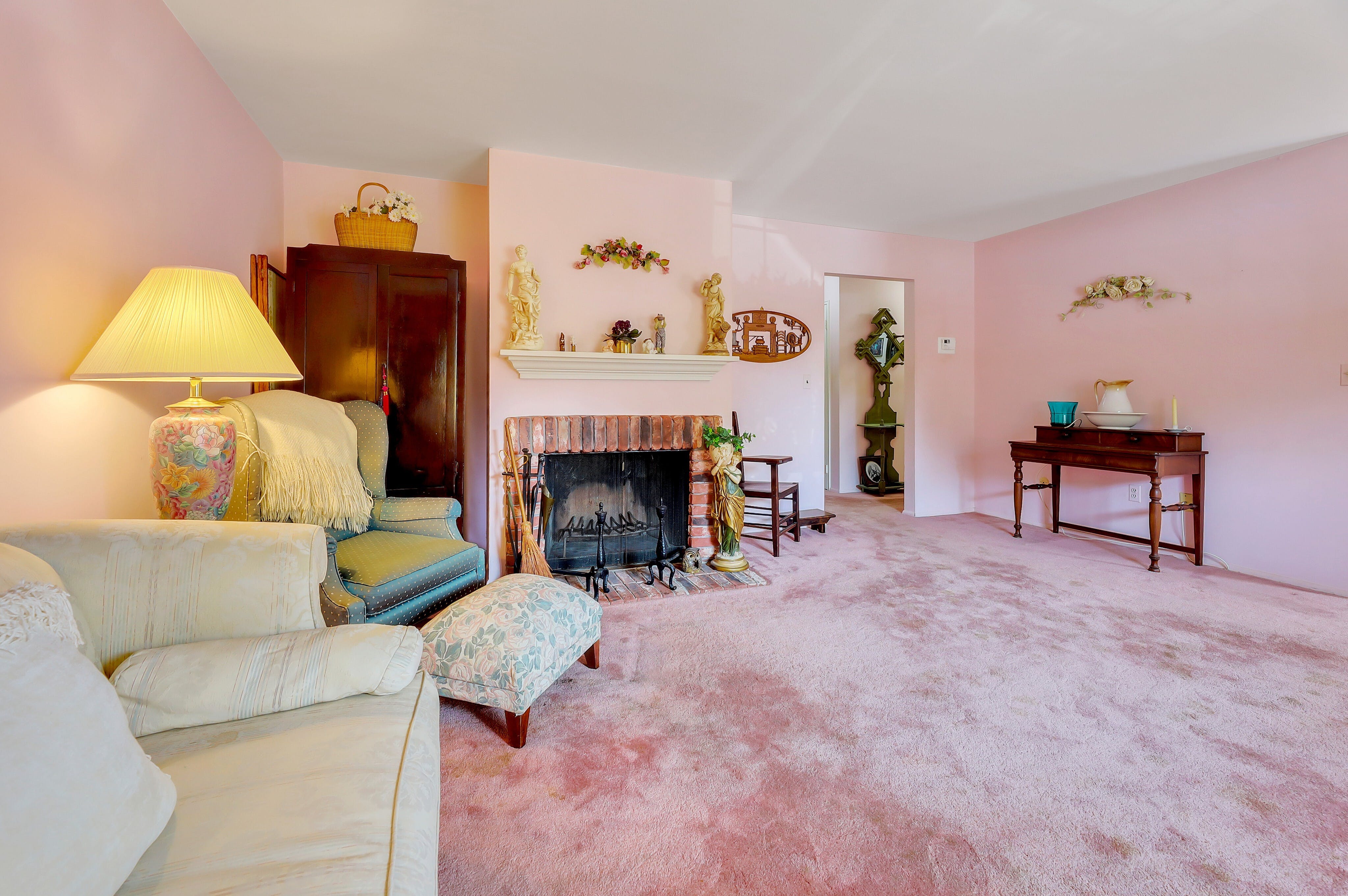 27-4 Tamaron Drive 