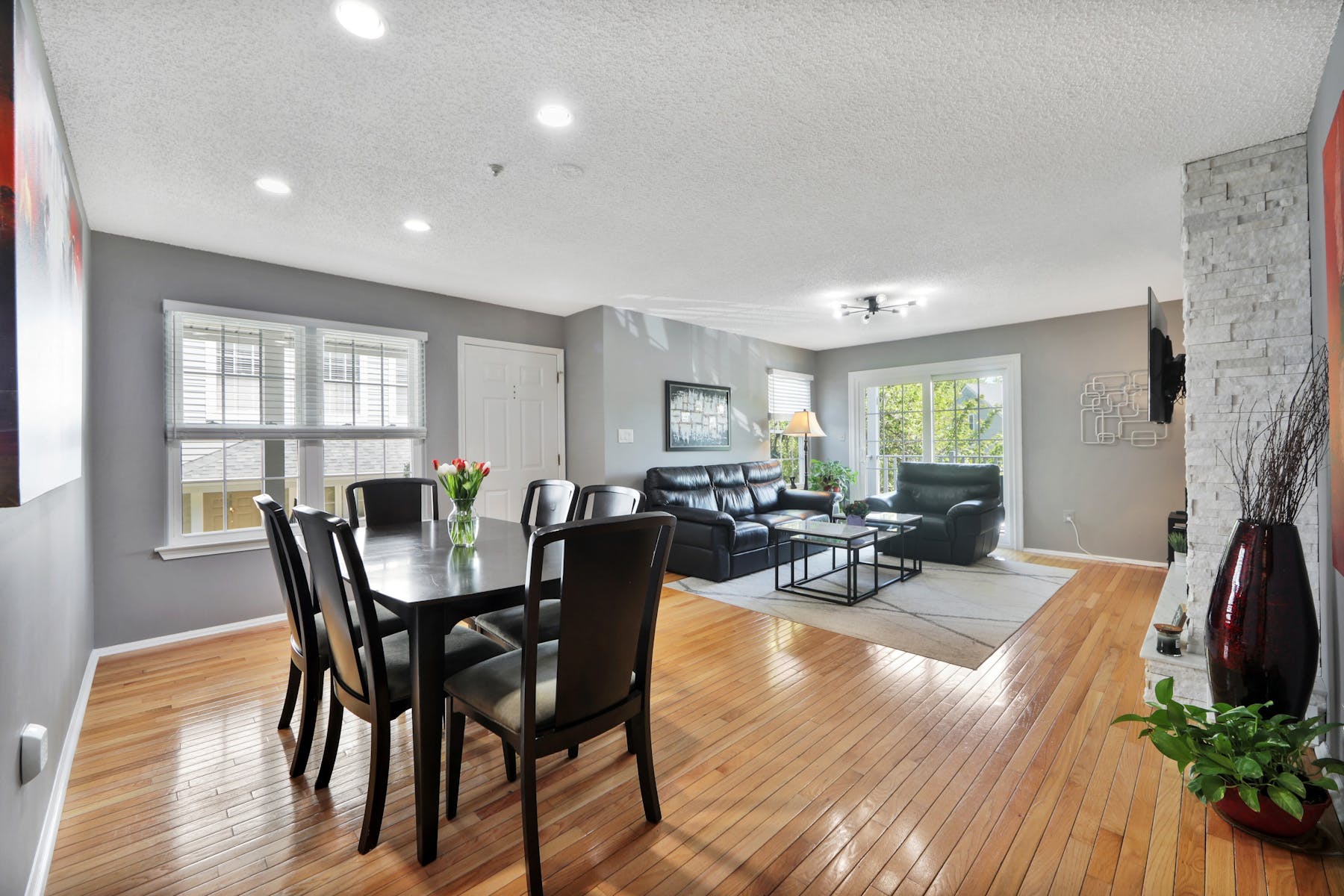 1295 Paddington Road 