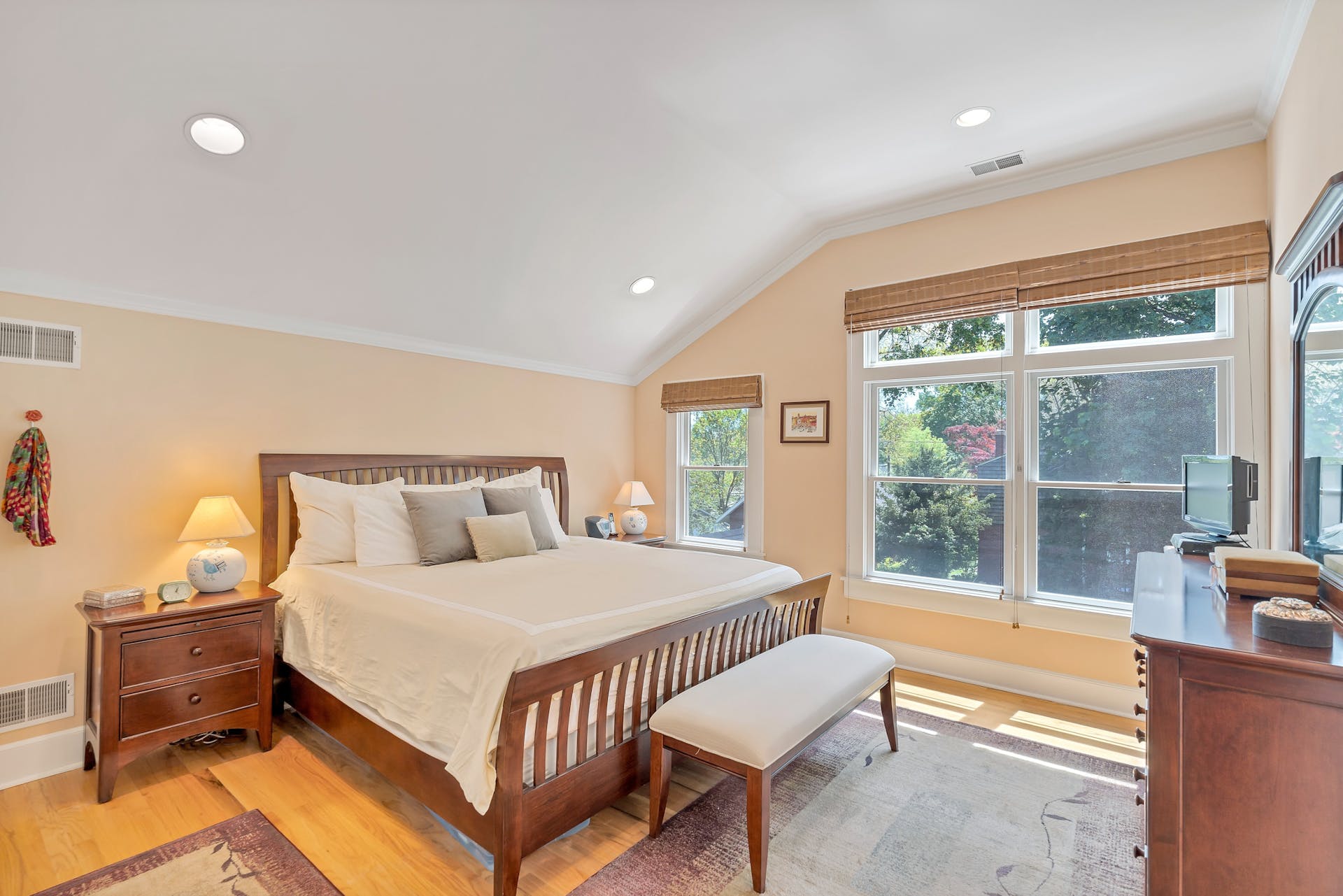 106 Gordon Avenue 