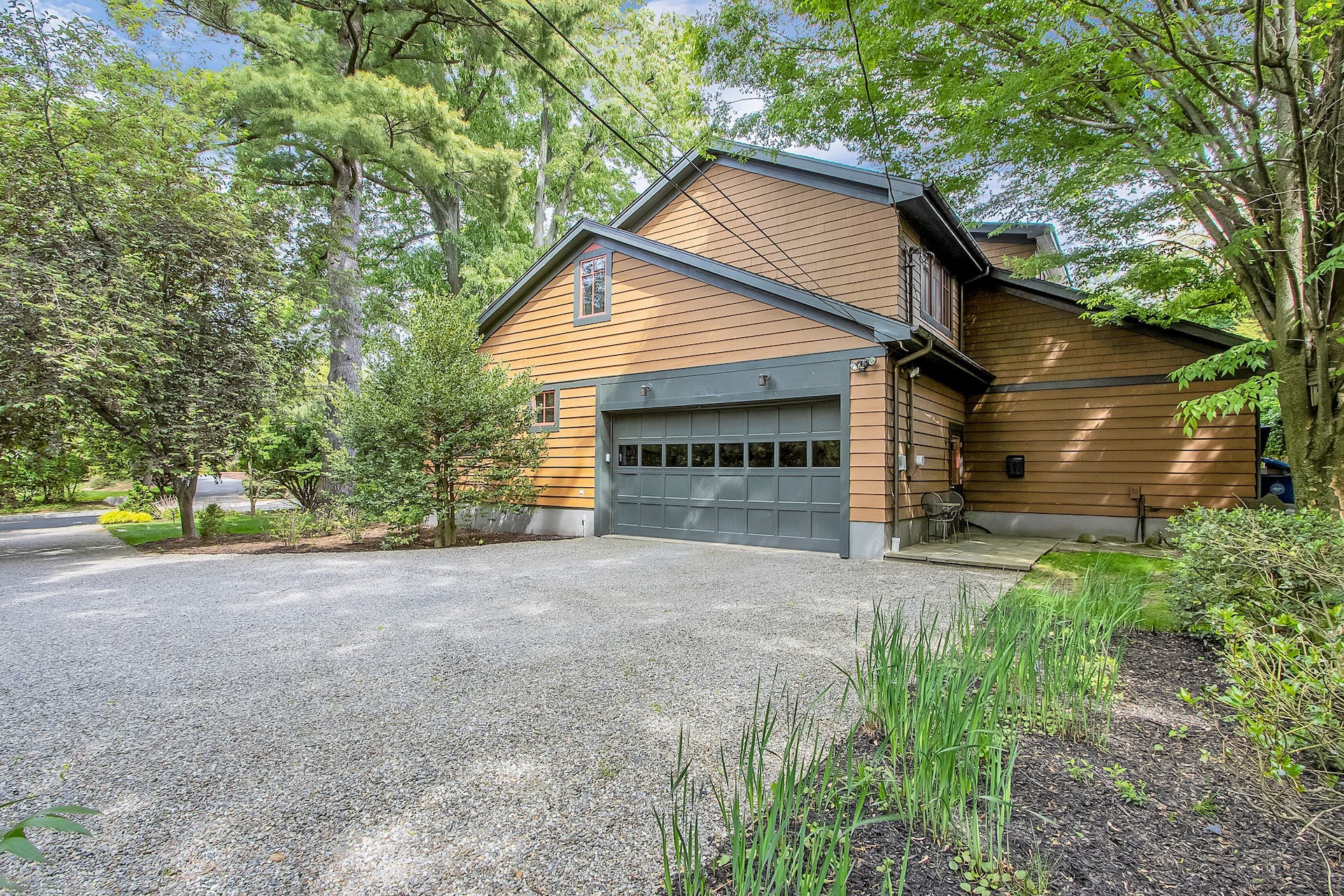 190 Cedar Street 