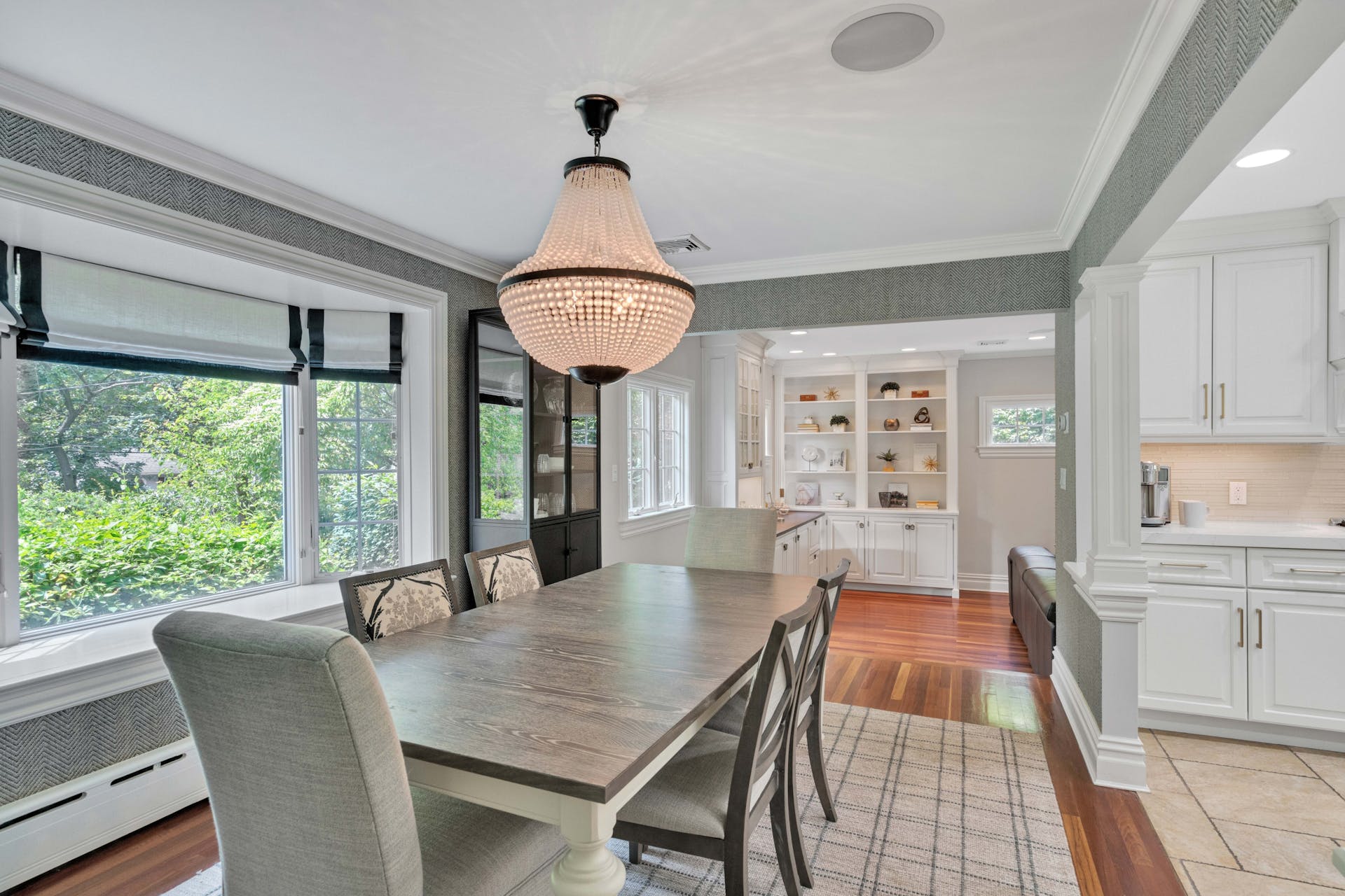 511 East Saddle River Road 