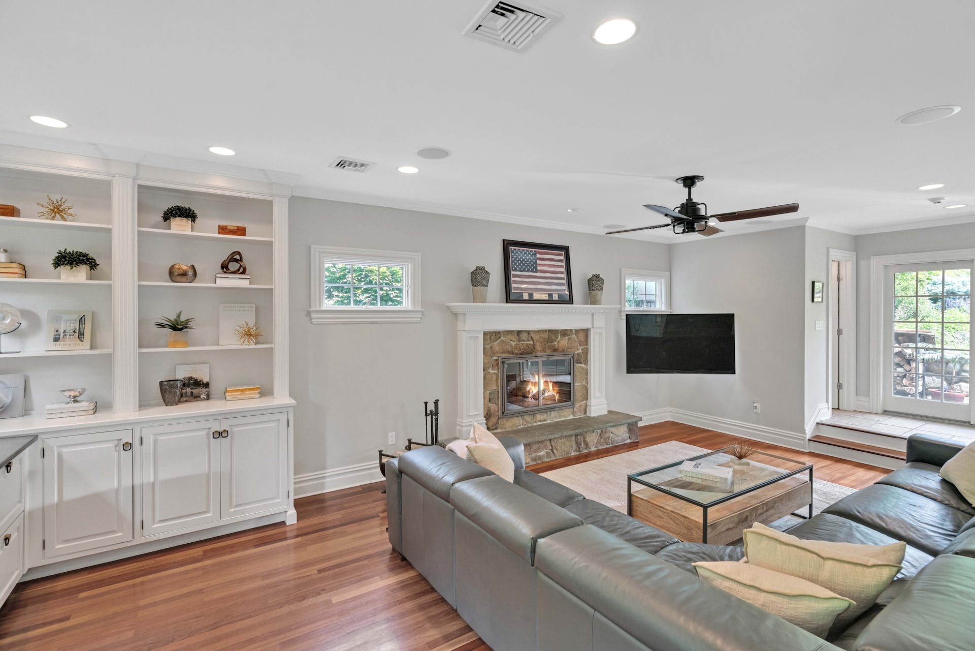 511 East Saddle River Road 