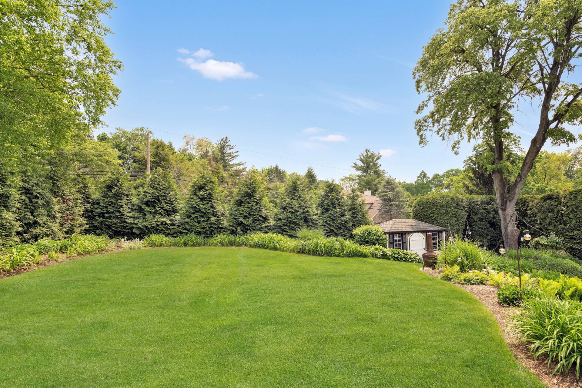 511 East Saddle River Road 