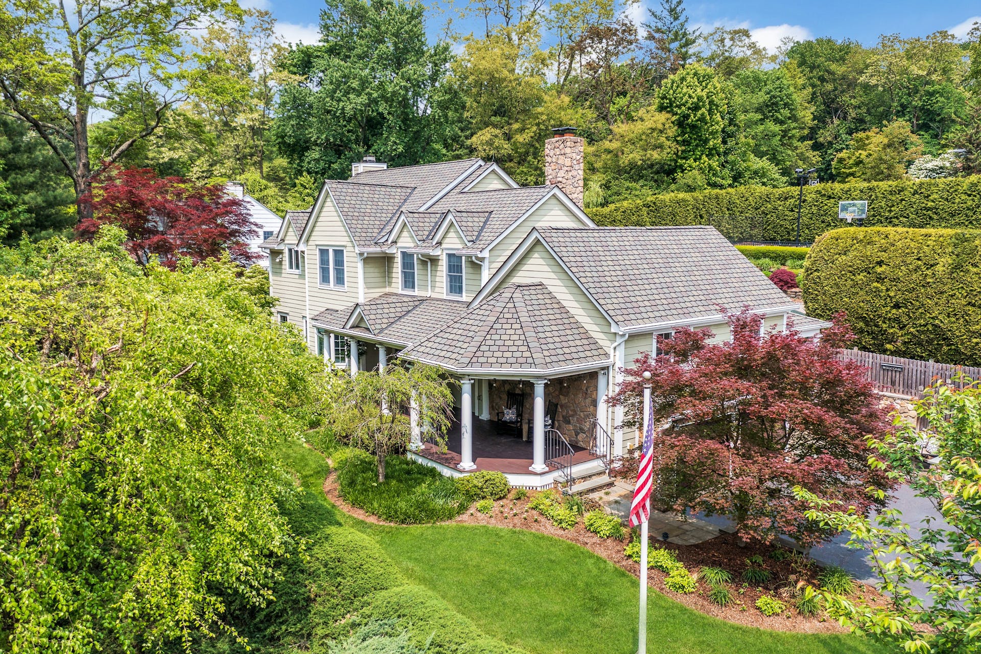 511 East Saddle River Road 