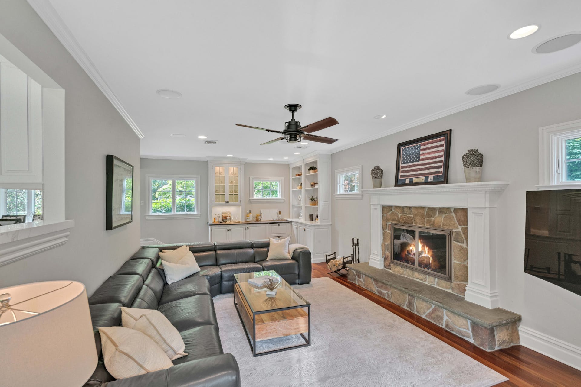 511 East Saddle River Road 