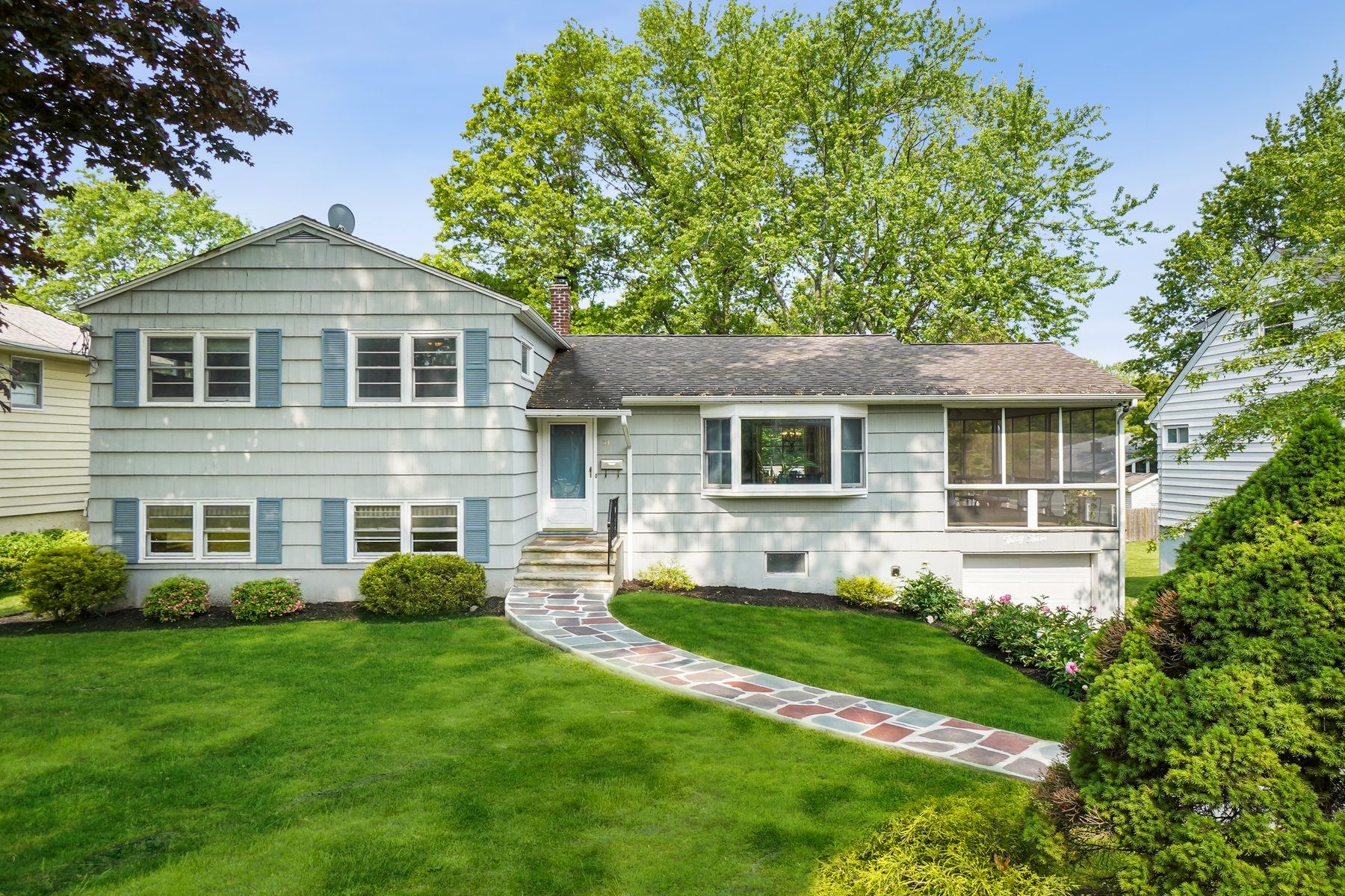 33 Oak Crest Road 