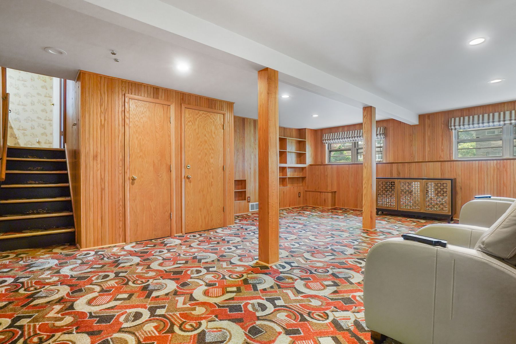 33 Oak Crest Road 